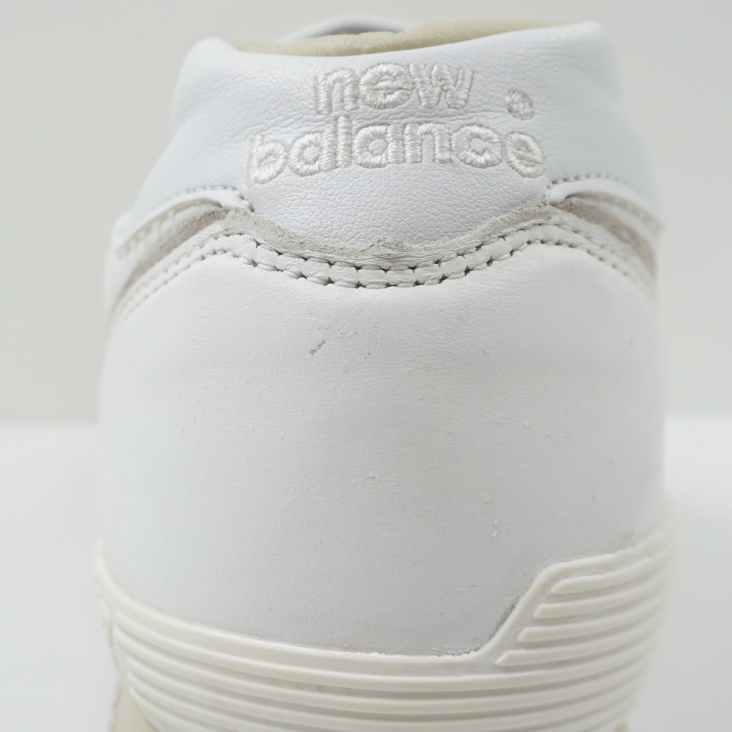 New Balance 575 END. Marble White