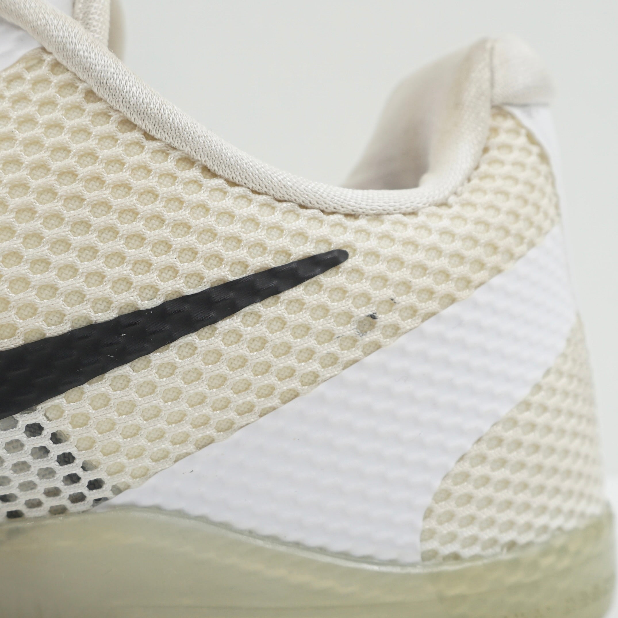 Nike Kobe 11 EM Low Fundamental