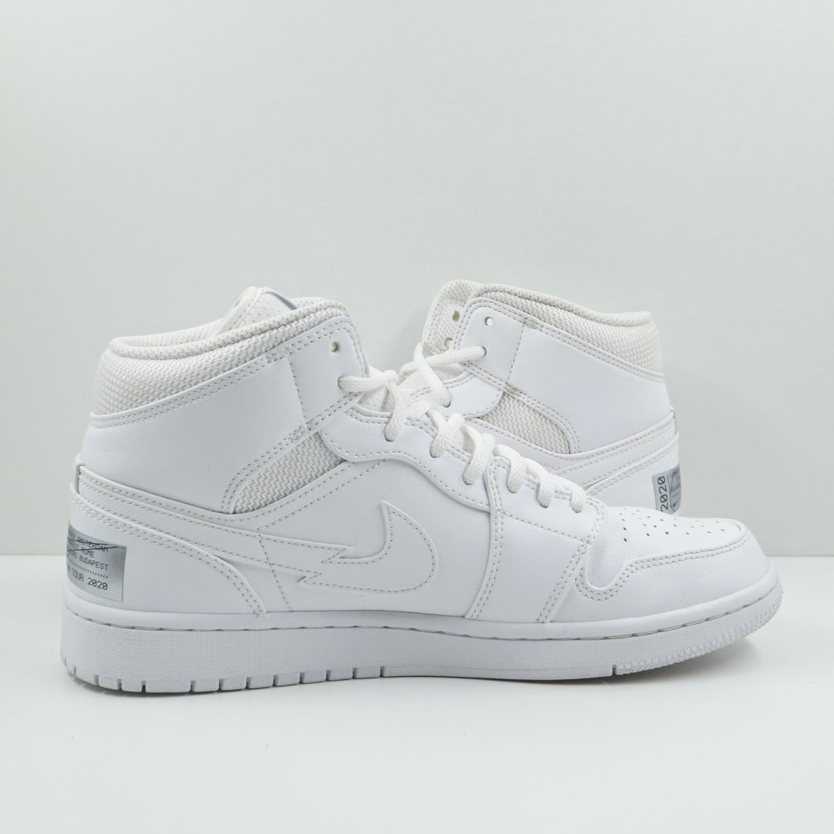 Jordan 1 Mid SE Nike Swoosh On Tour (2020)