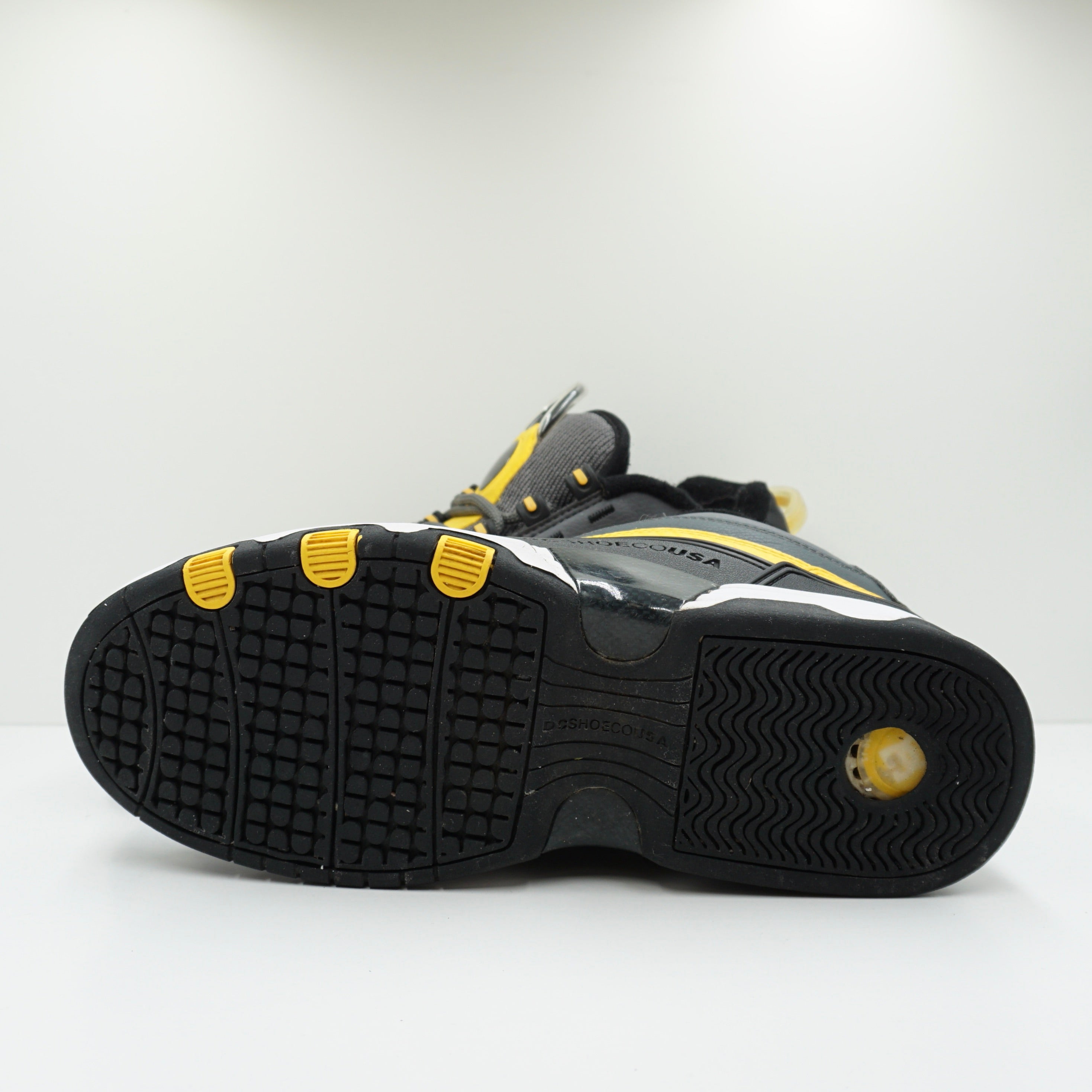 DC Shoes Legacy OG Shoes Black Yellow