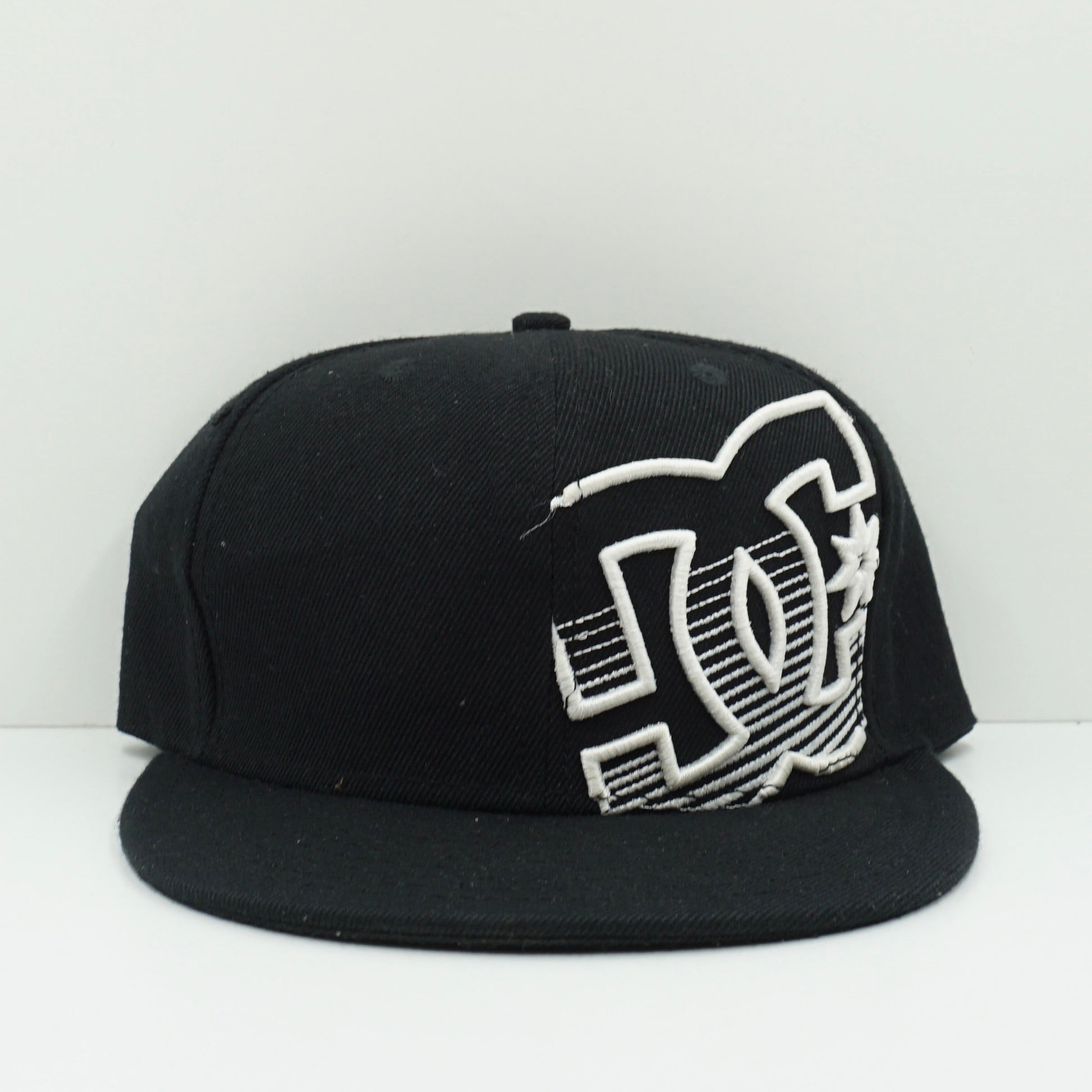 DC Shoes Black White Logo Fitted Cap