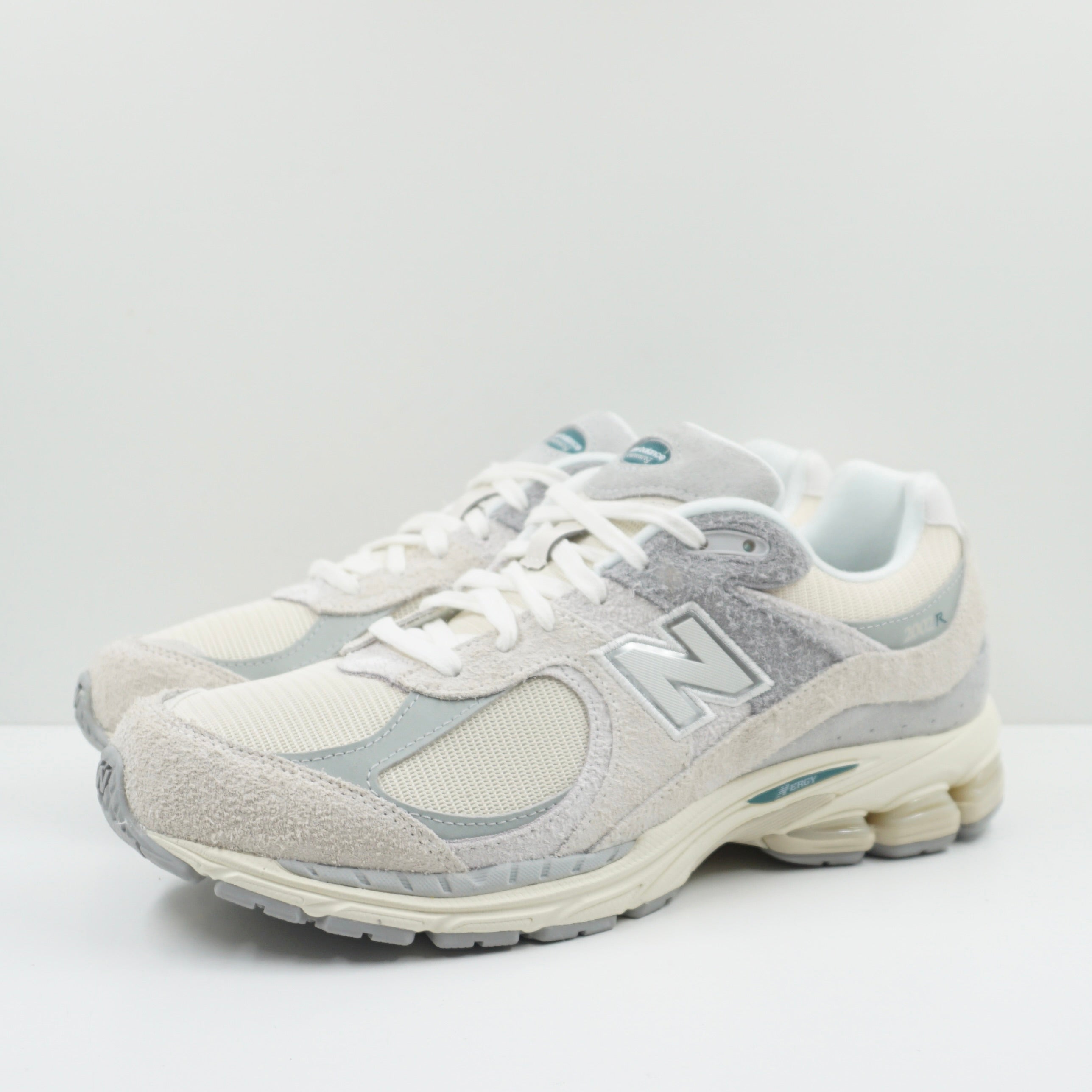 New Balance 2002R Linen