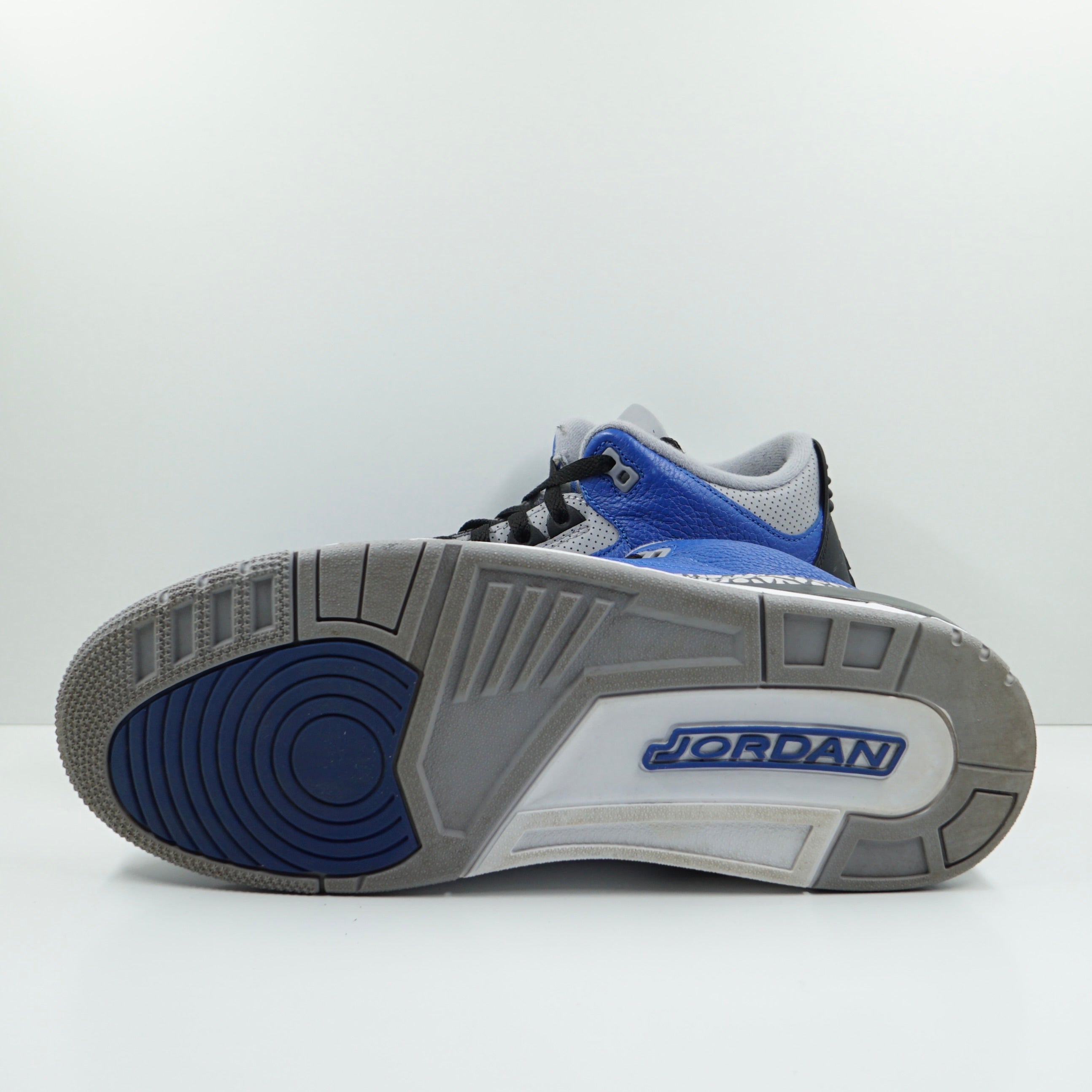 Jordan 3 Retro Varsity Royal Cement