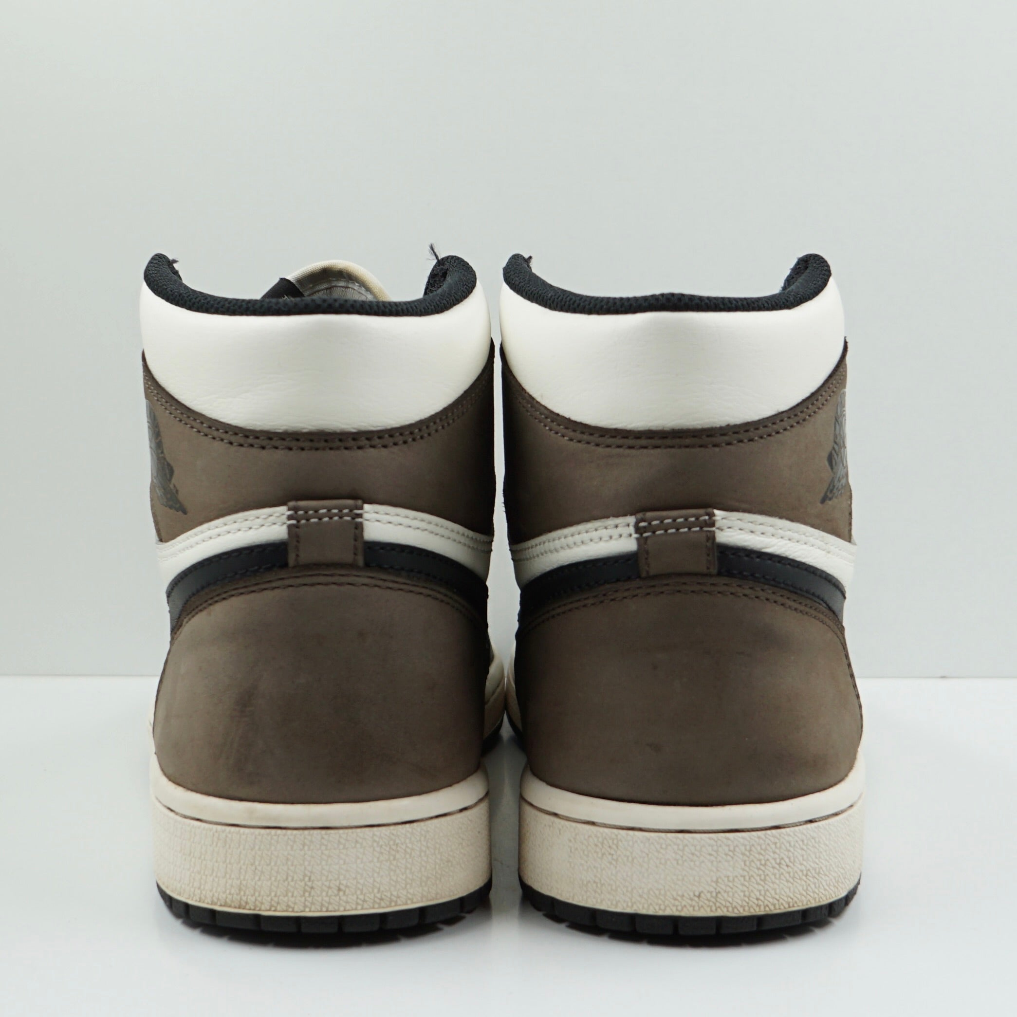 Jordan 1 Retro High Dark Mocha