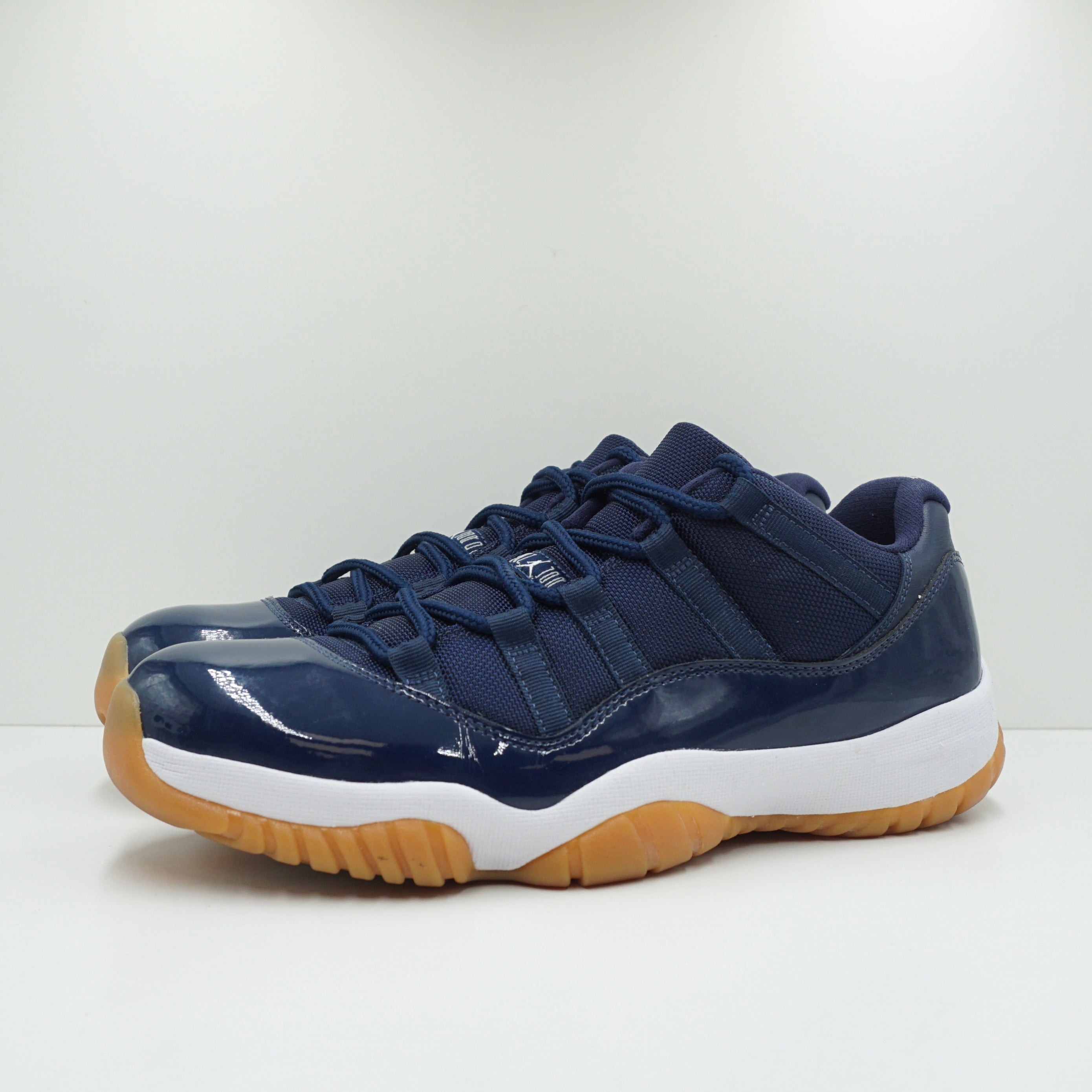 Jordan 11 Retro Low Midnight Navy