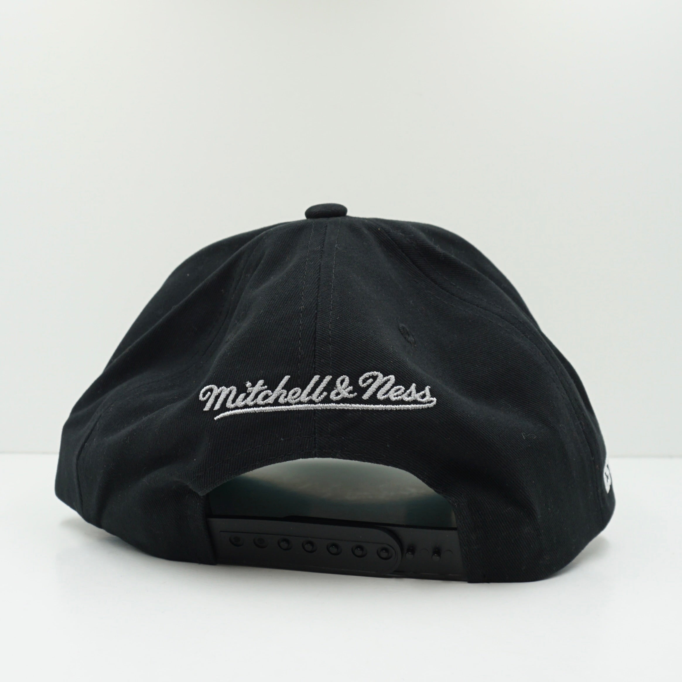 Mitchell & Ness Los Angeles Kings Black Pro Pinch Fit Snapback Cap