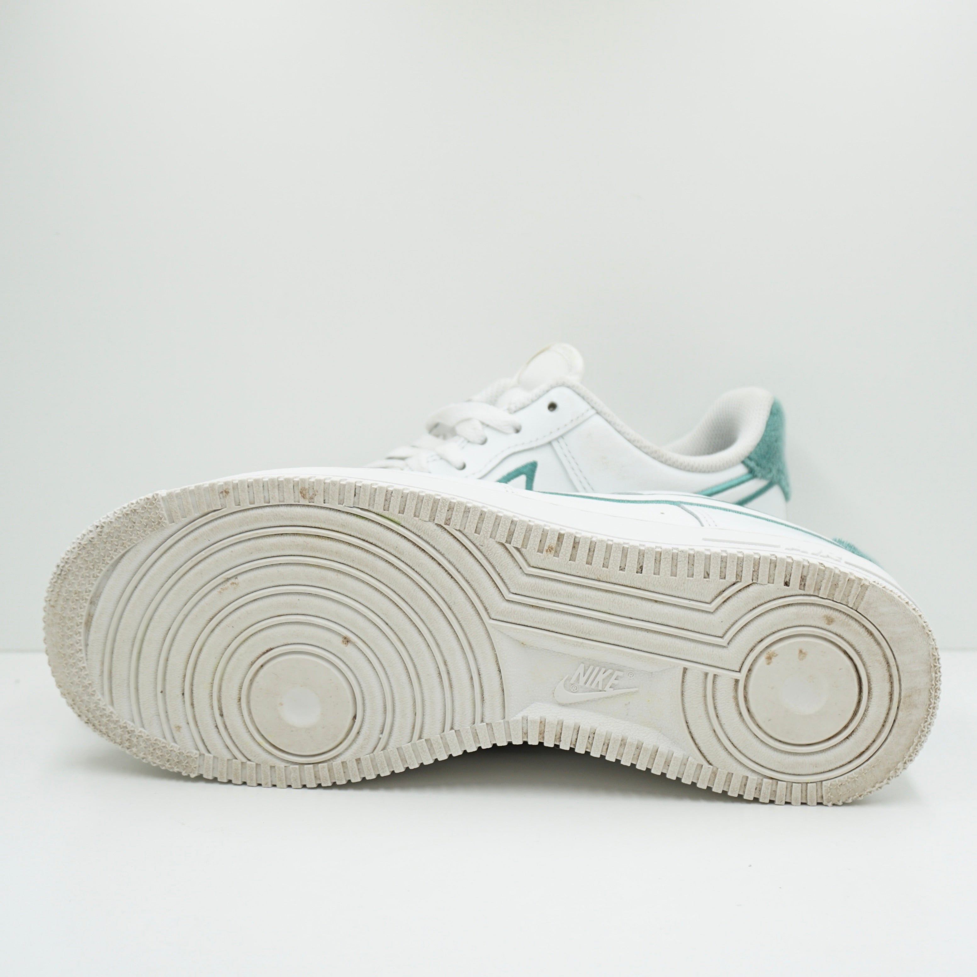 Nike Air Force 1 Low Resort and Sport