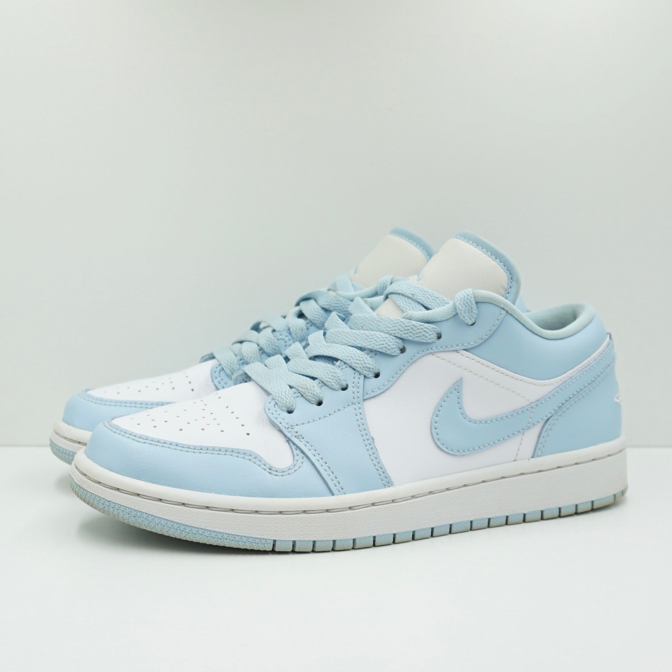 Jordan 1 Low Aluminum (W)