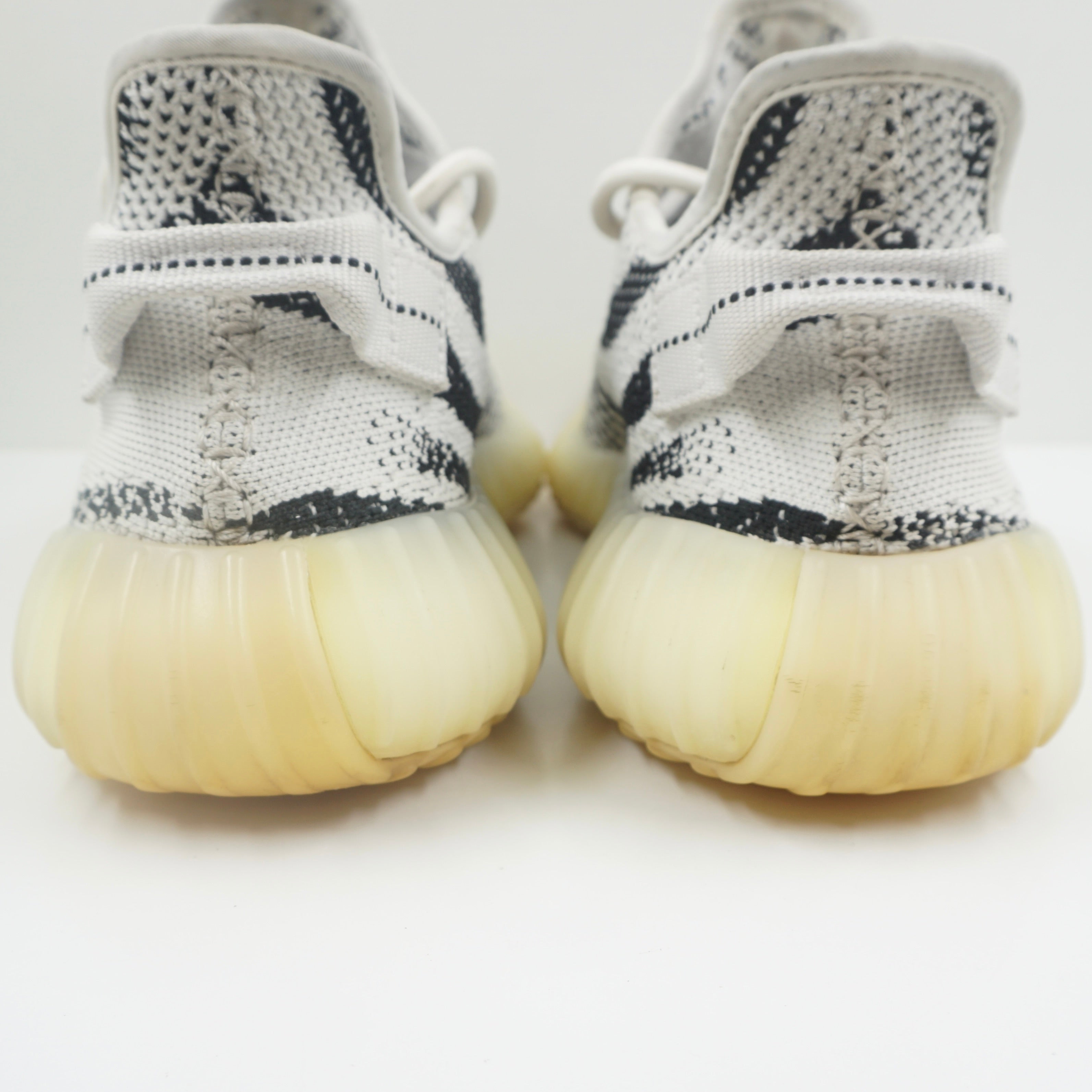 Adidas Yeezy Boost 350 V2 Zebra (2017/2022)