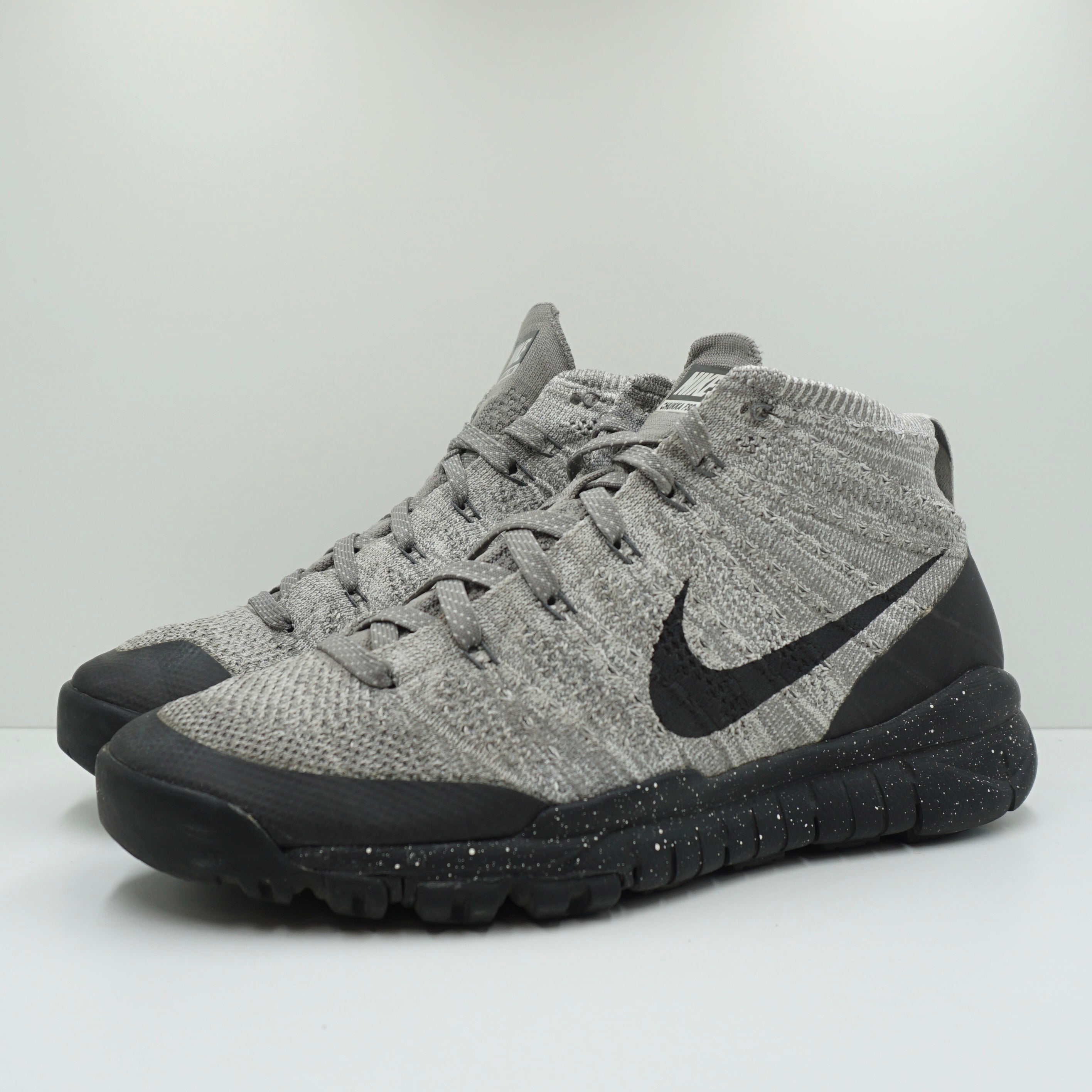 Nike Flyknit Trainer Chukka FSB Light Charcoal