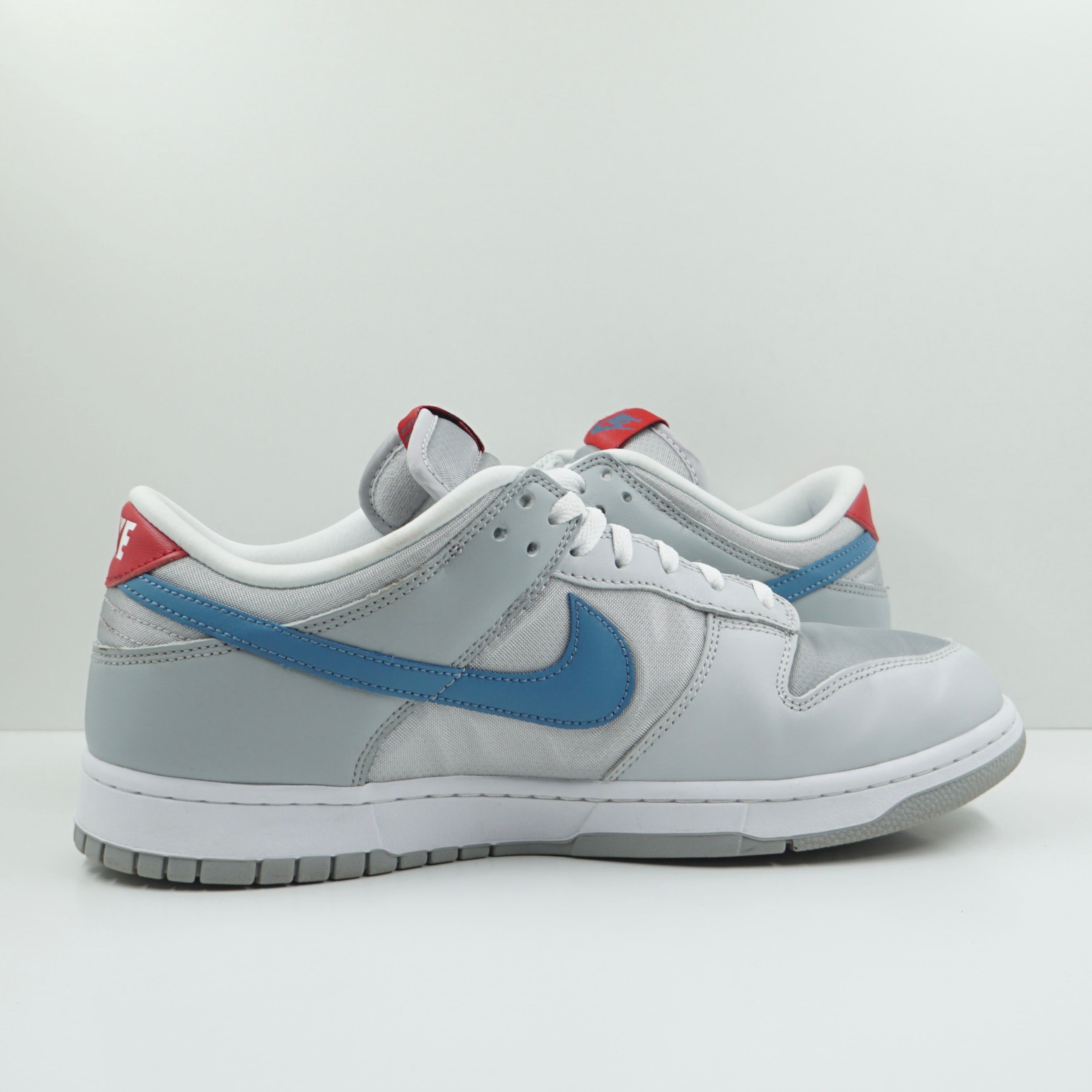 Nike Dunk Low Silver Surfer (2024)