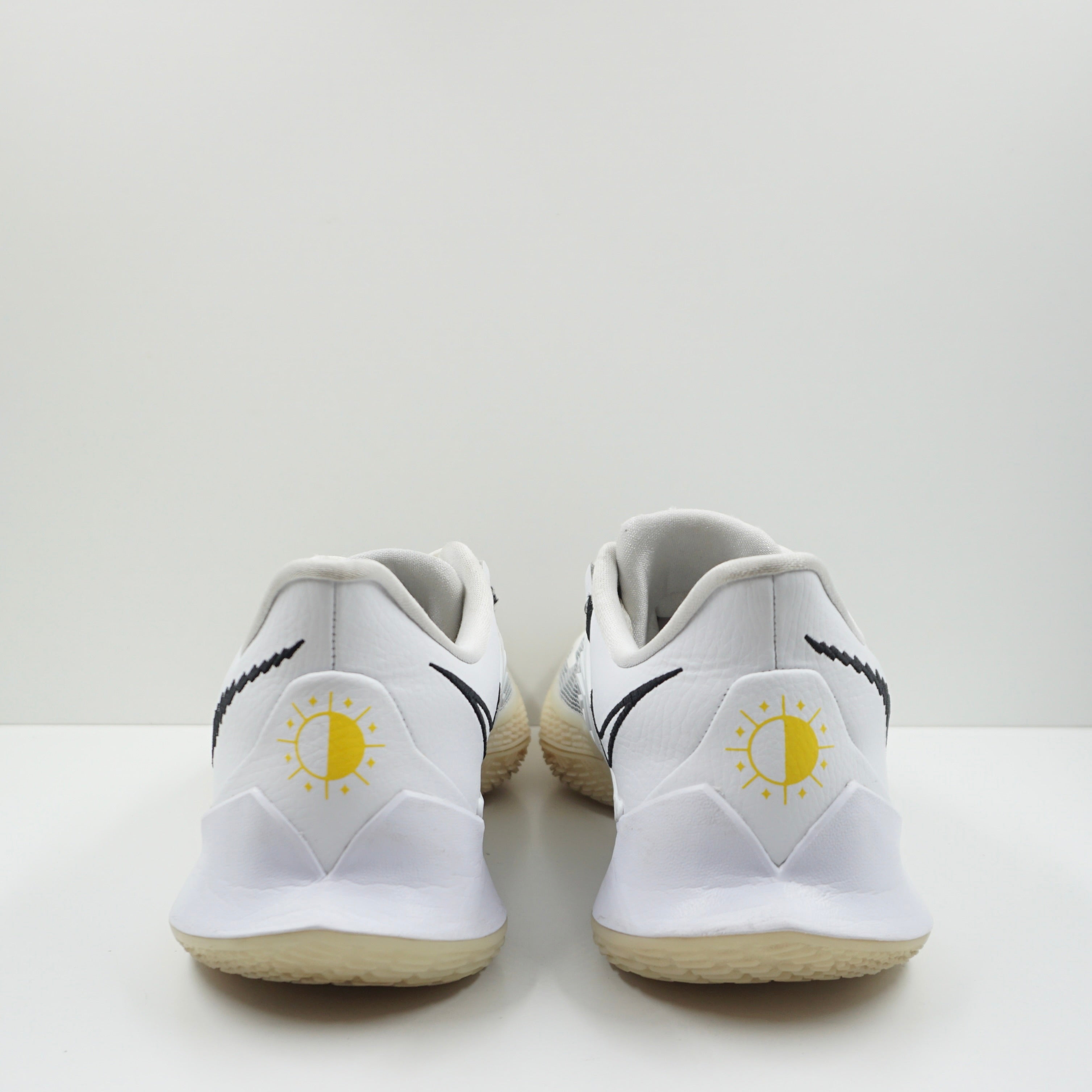 nike kyrie low 3 white