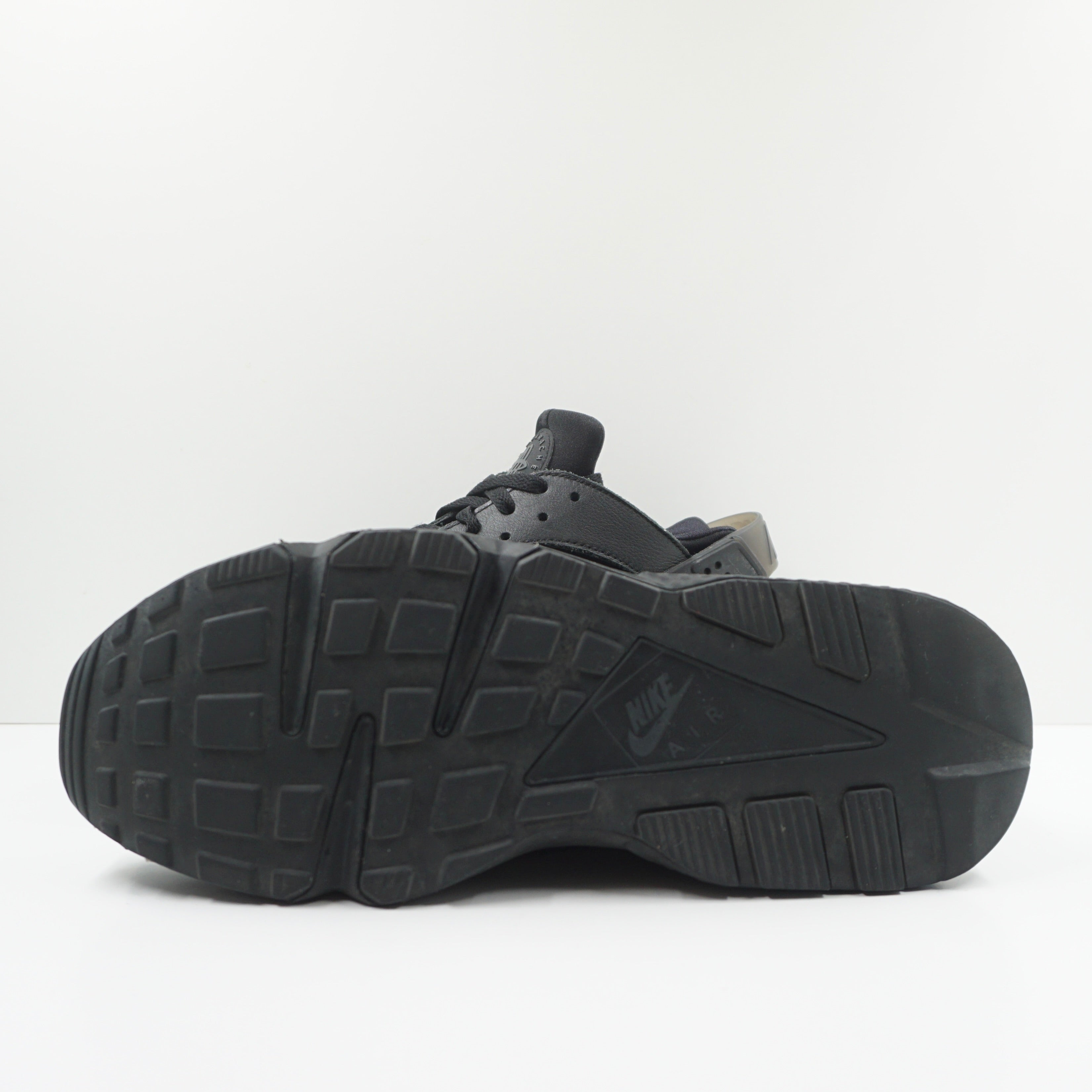 Nike Air Huarache Triple Black (2021)