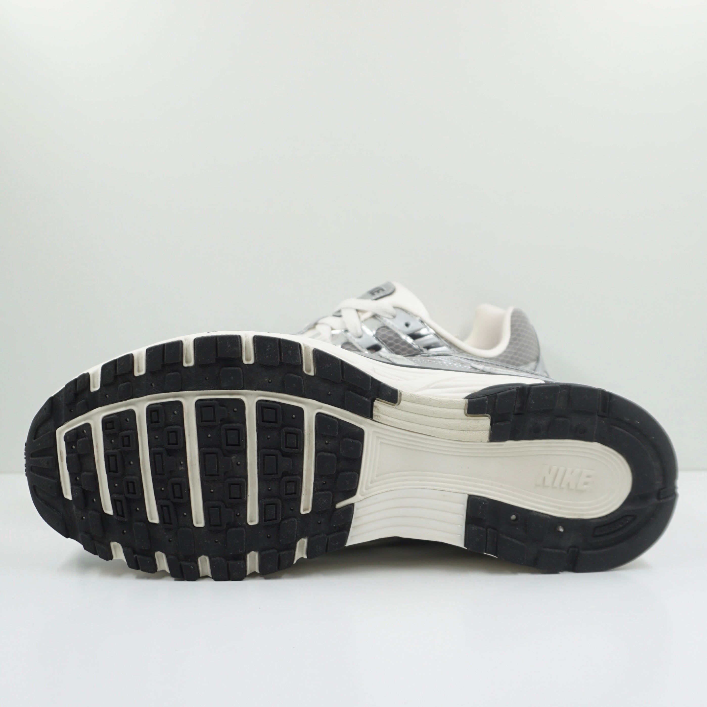 Nike P-6000 Metallic Silver