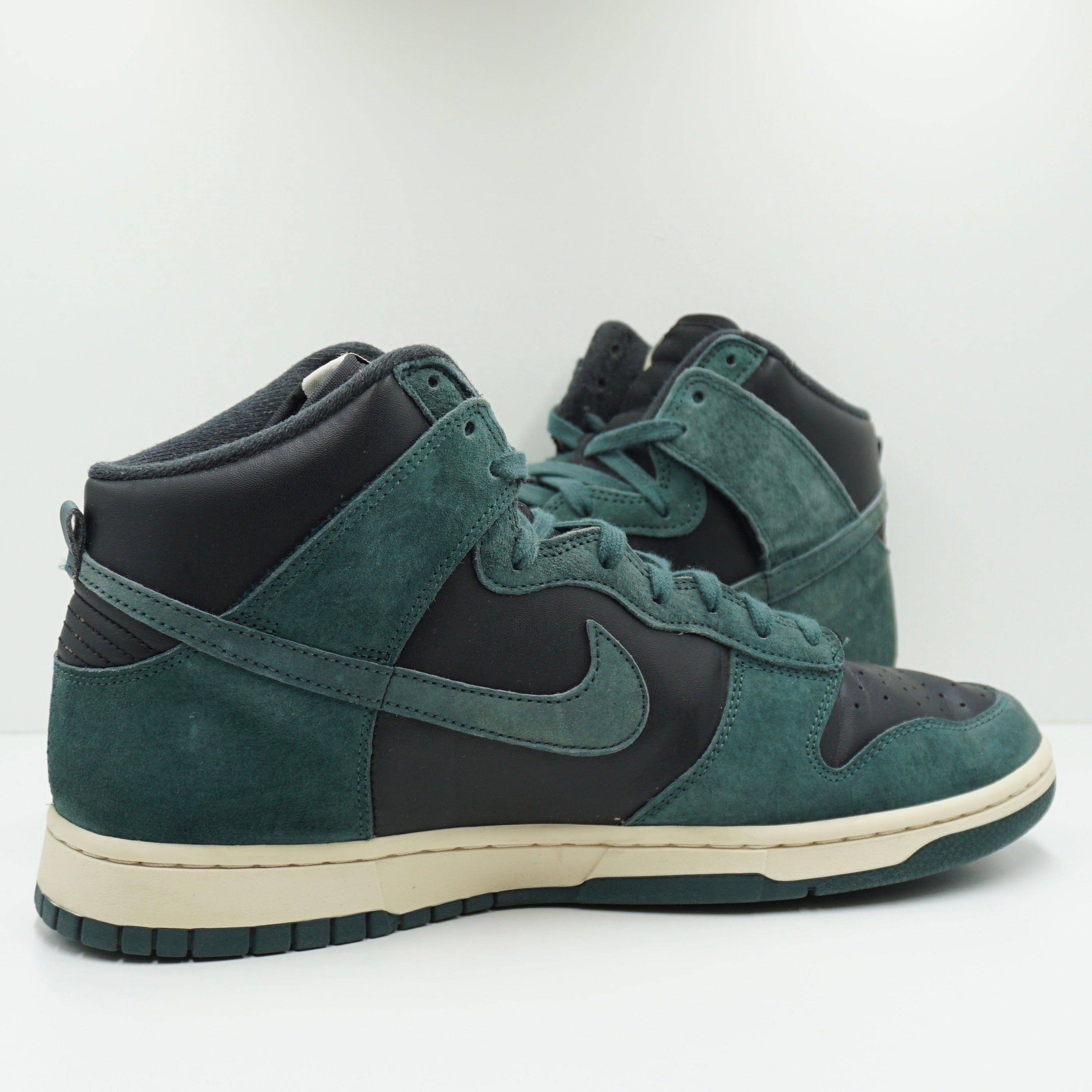 Nike Dunk High Retro PRM Faded Spruce