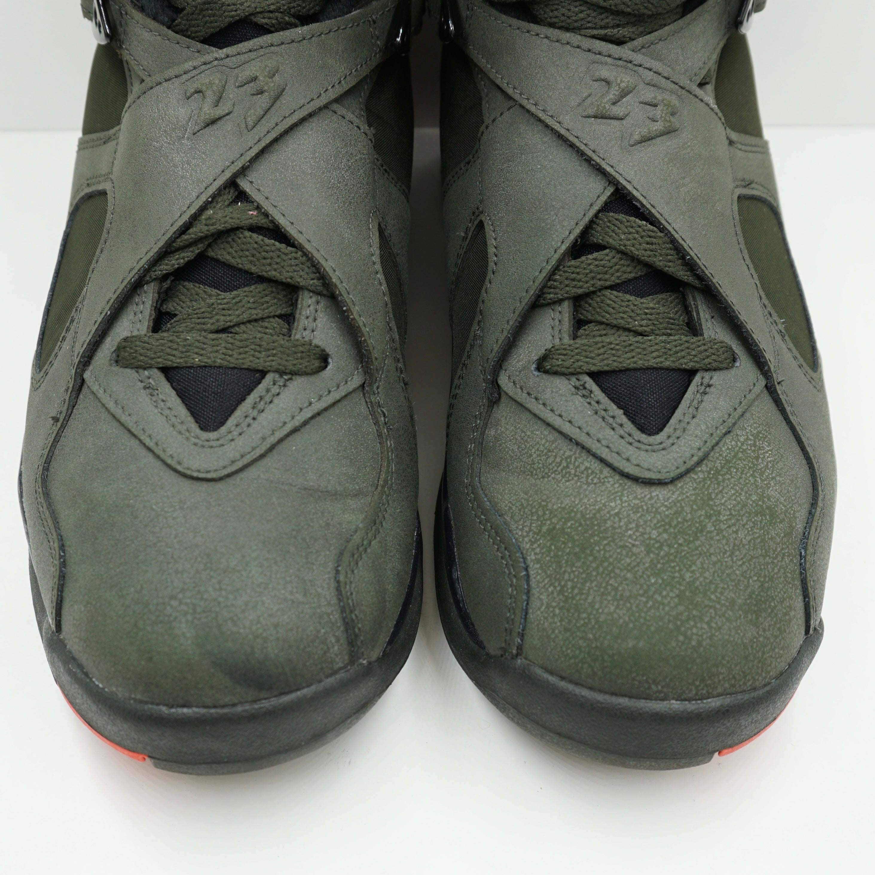Jordan 8 Retro Take Flight Undefeated