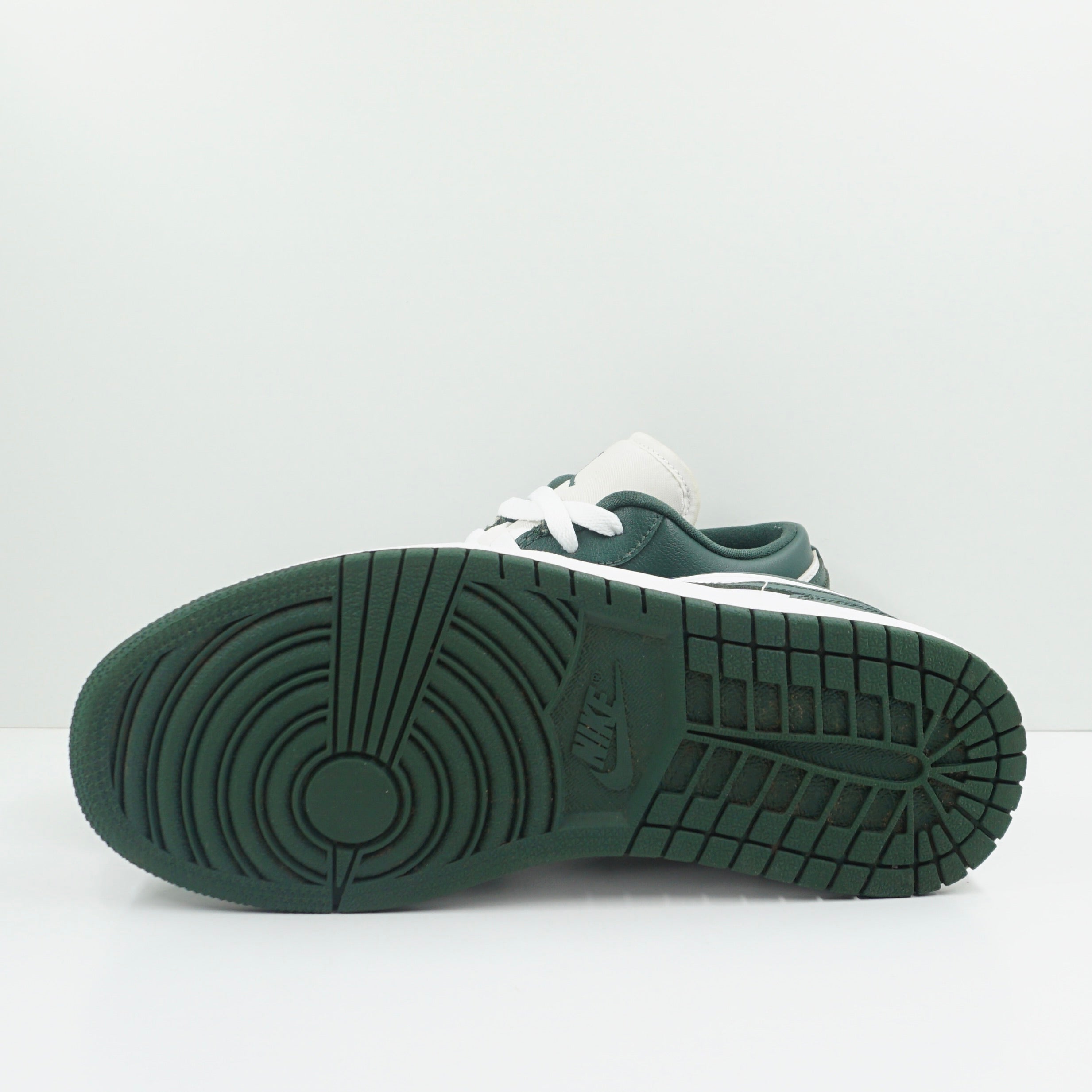 Jordan 1 Low Galactic Jade (W)