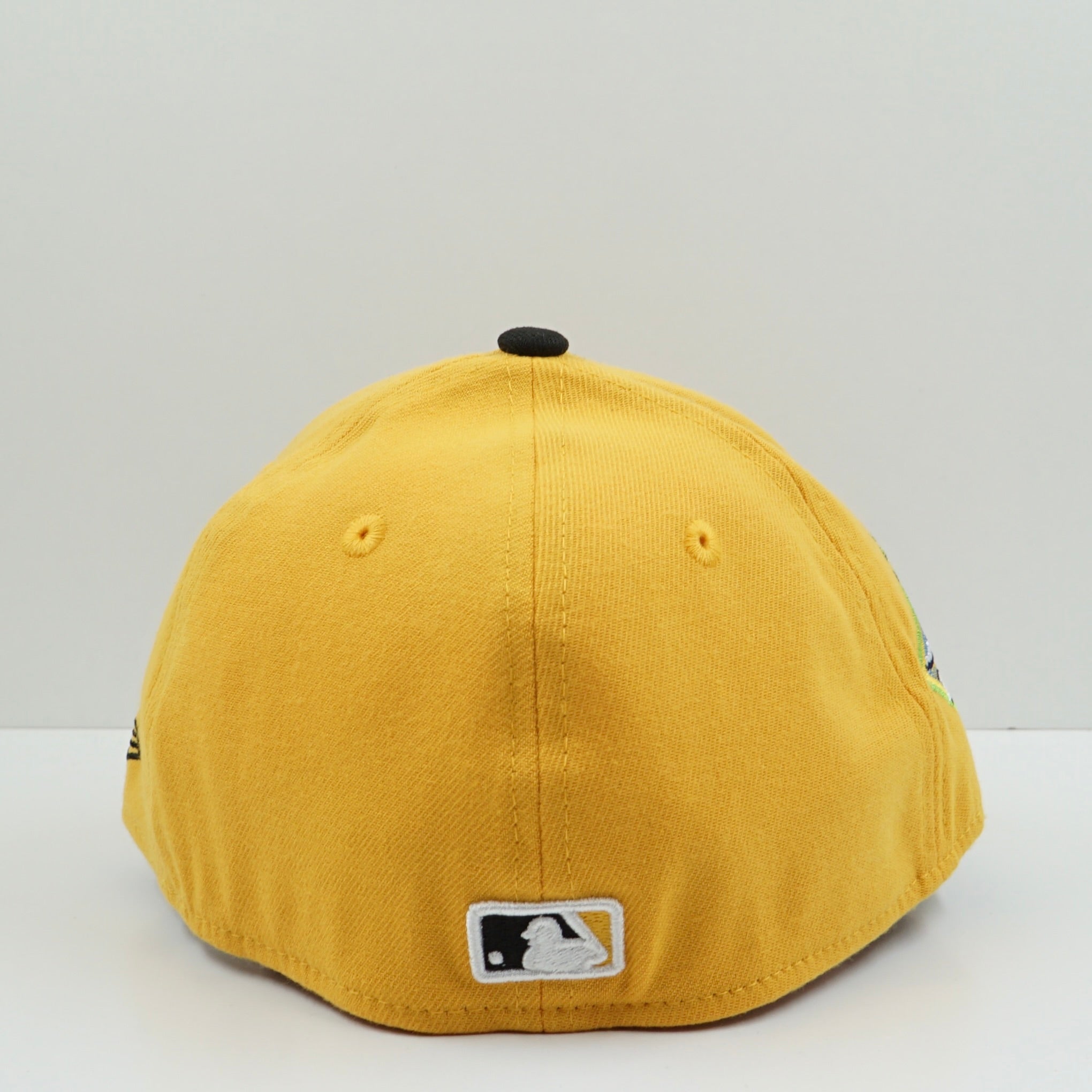New Era Pittsburgh Pirates Spring Training 2026 Yellow Black M-Crown Fitted Cap