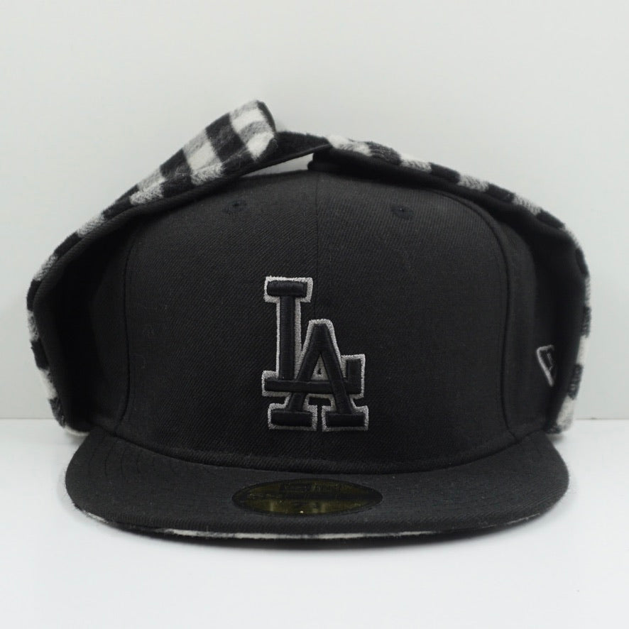 New Era Los Angeles Dodgers Ear Flap Flannel Black Fitted Cap