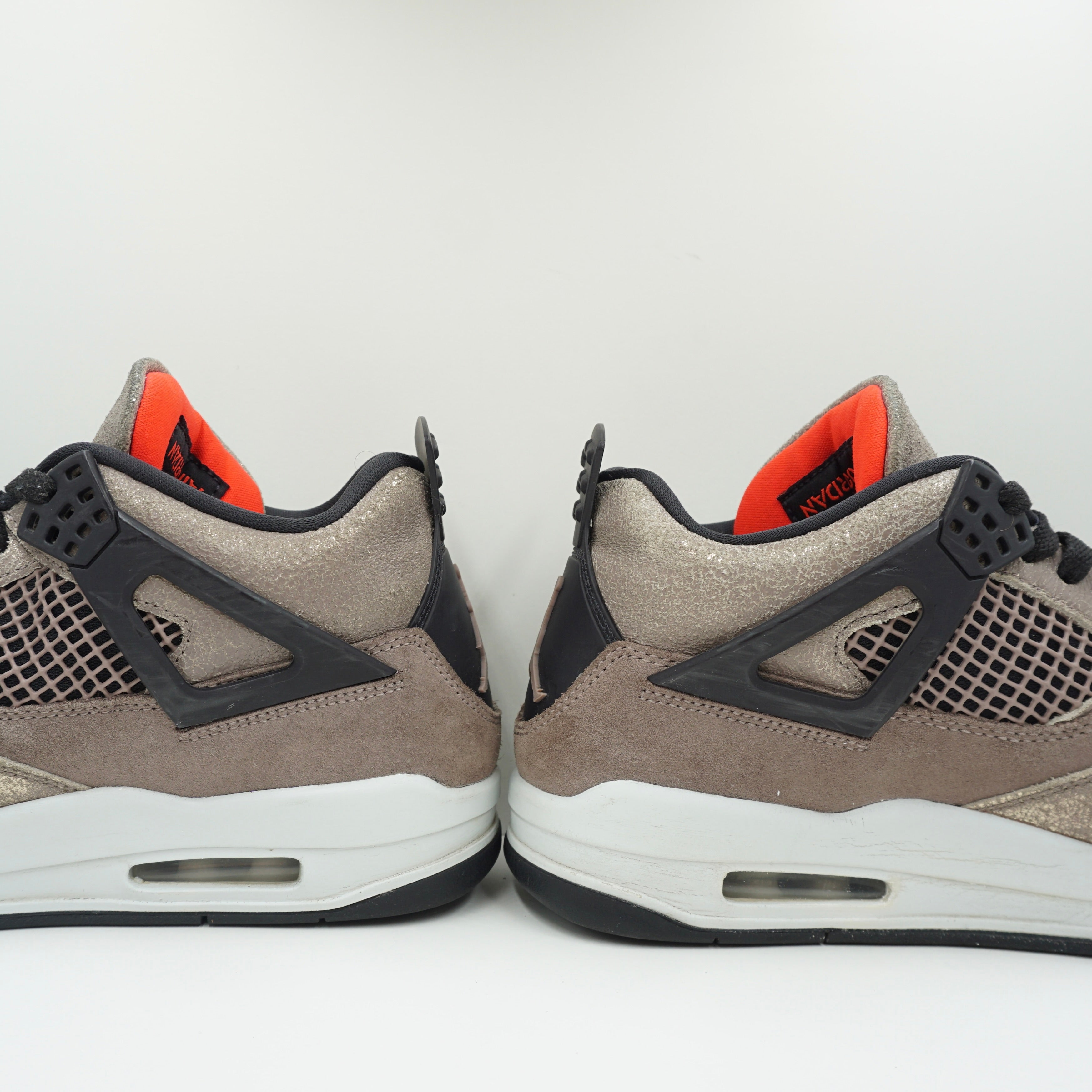 Jordan 4 Retro Taupe Haze
