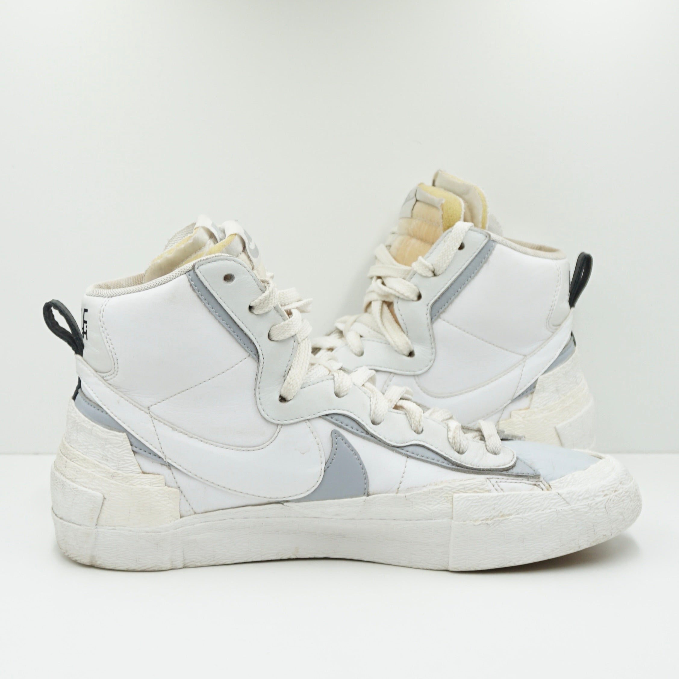 Nike Blazer Mid Sacai White Grey