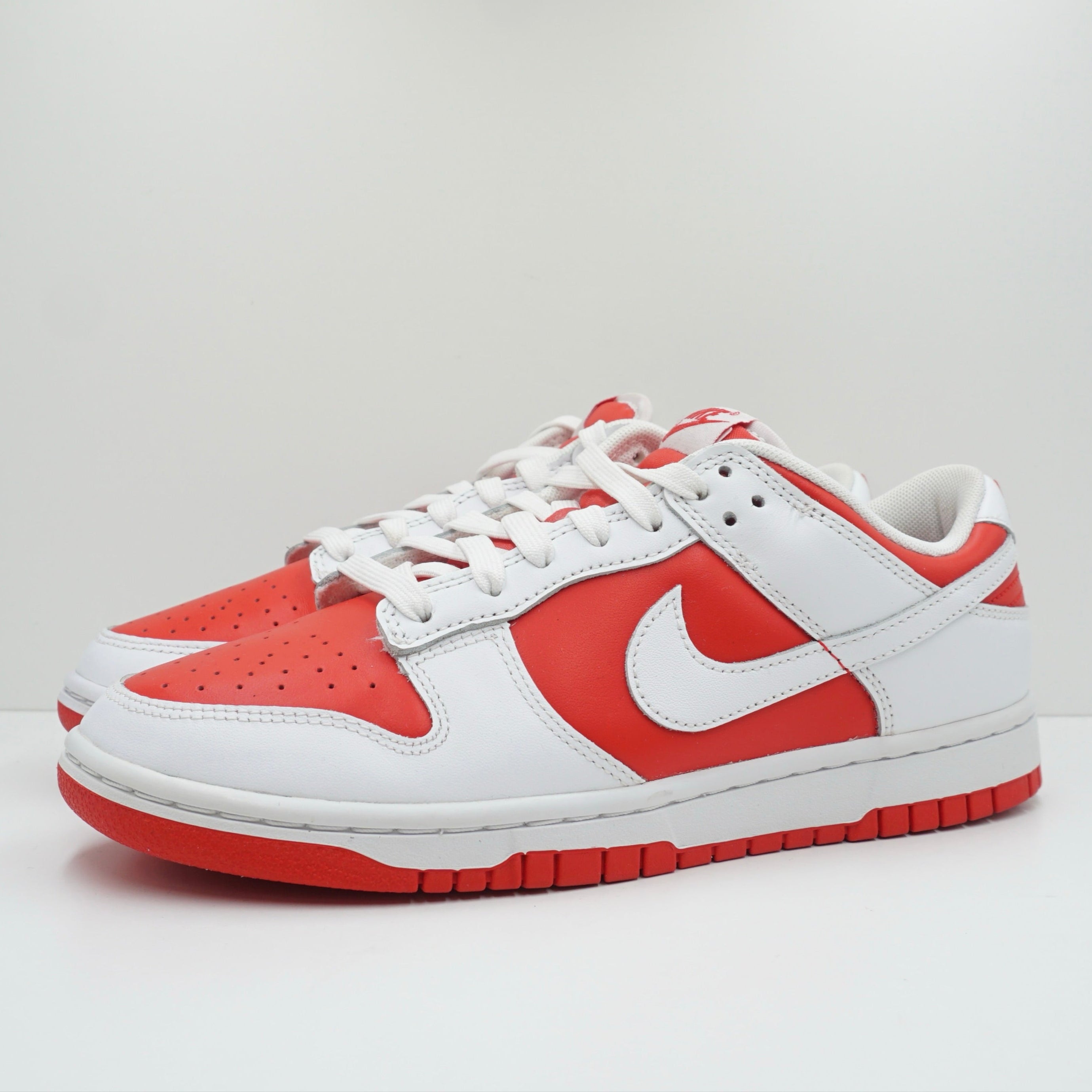 Nike Dunk Low Championship Red (2021)