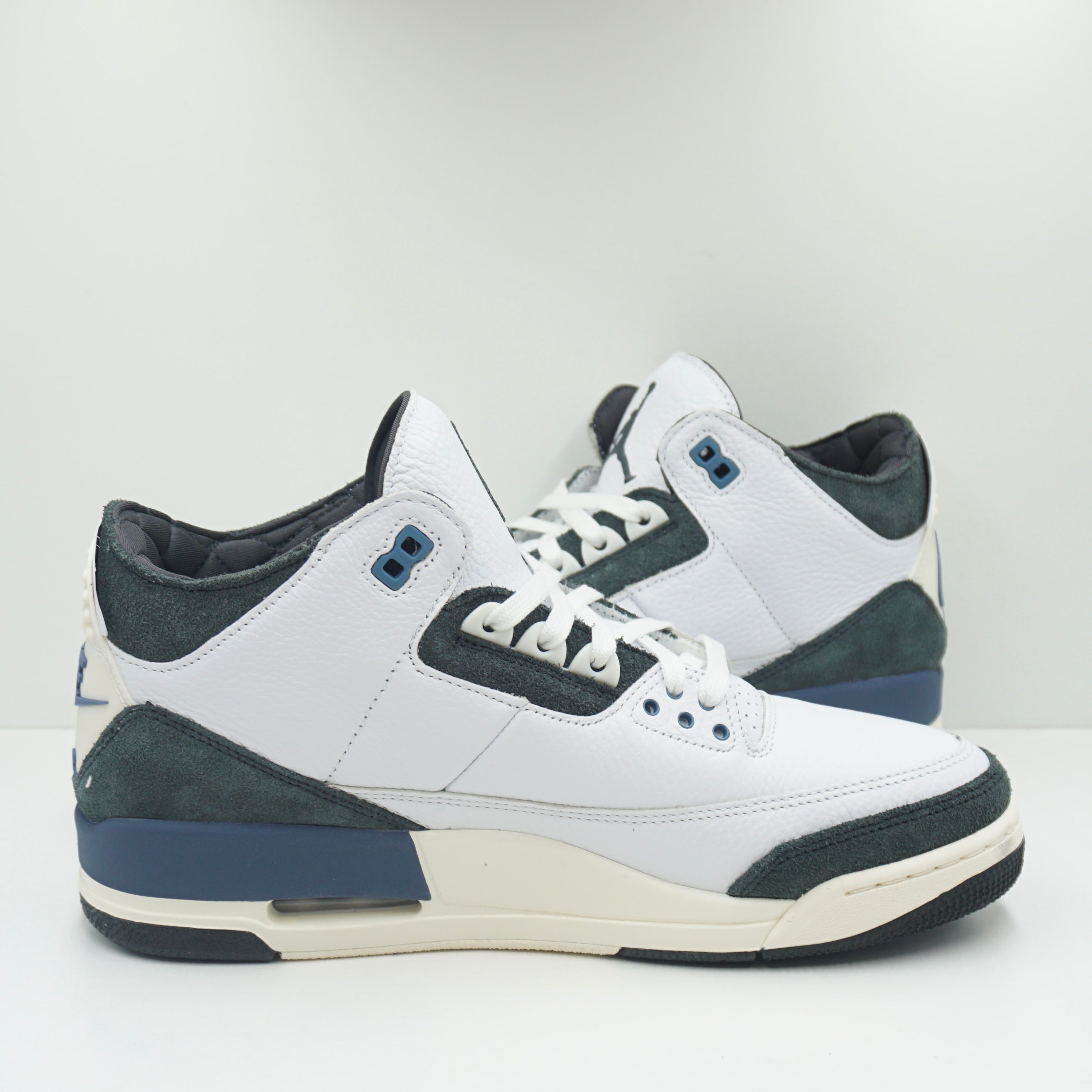 Jordan 3 Retro OG SP A Ma Maniére Diffused Blue