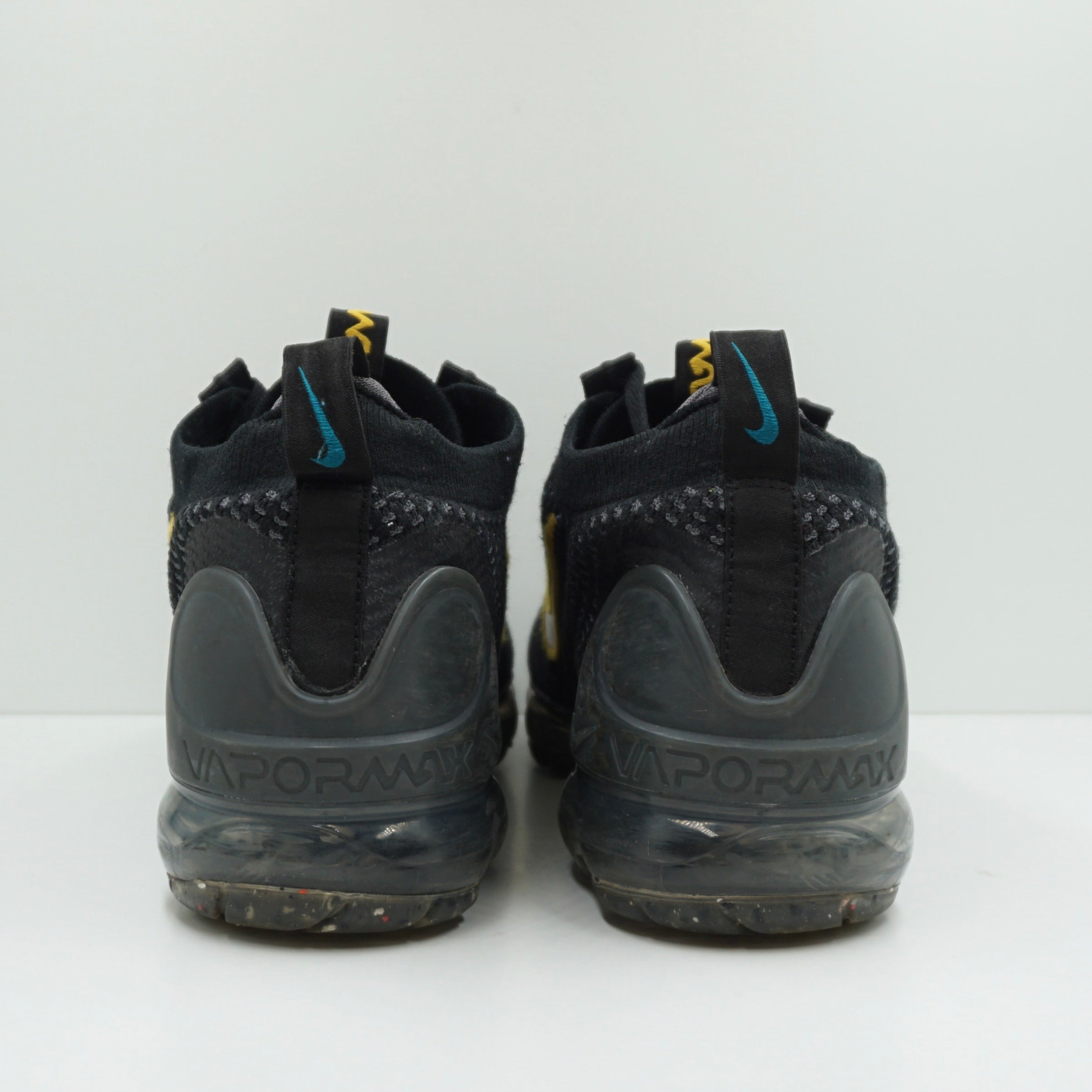 Nike Air VaporMax 2021 FK Black University Gold