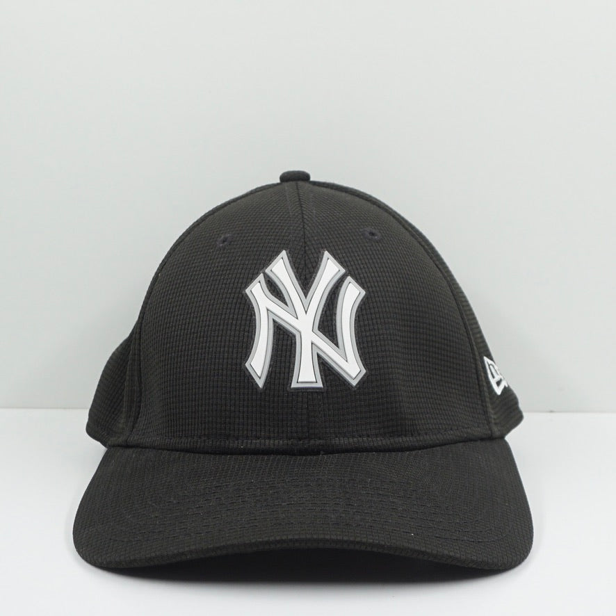 New Era New York Yankees Black Trucker Fitted Cap