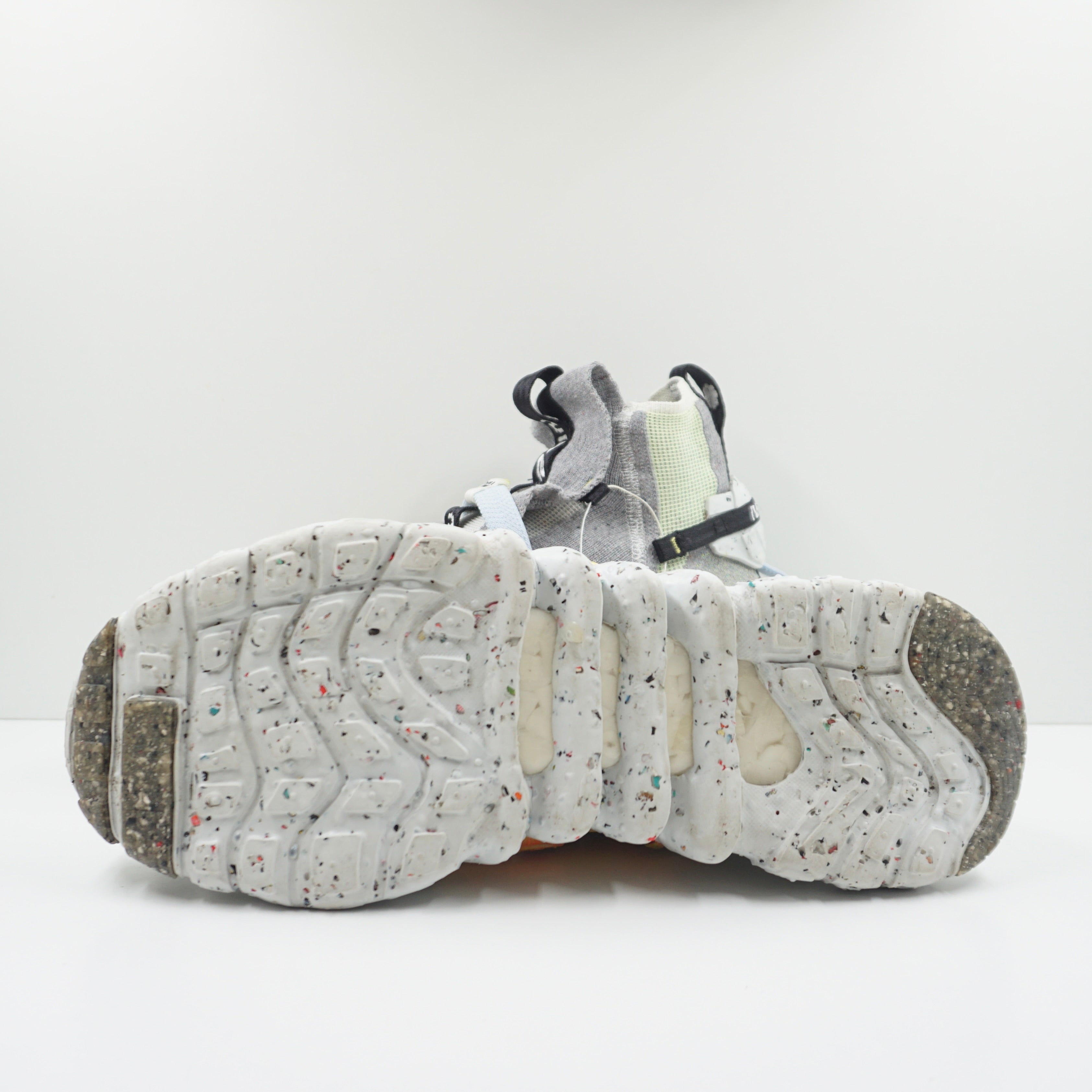 Nike Space Hippie 03 Grey Volt