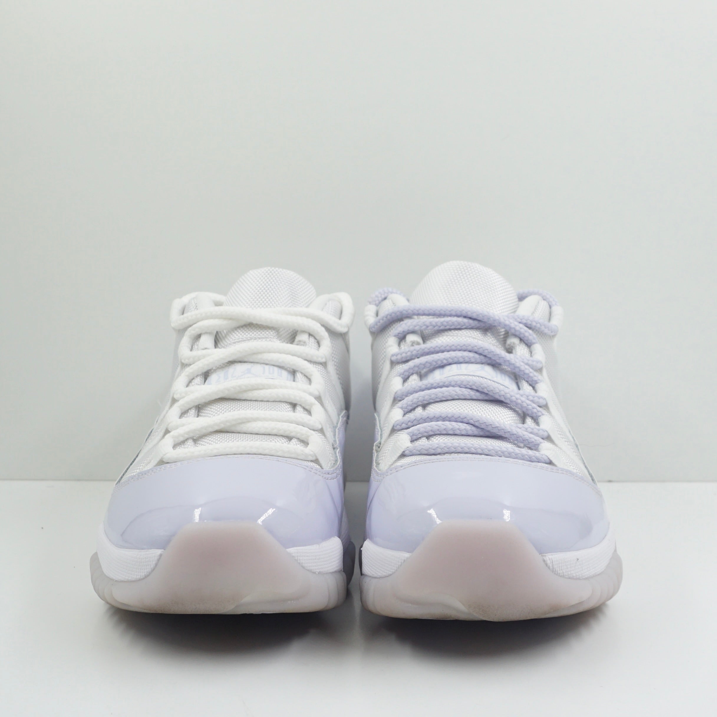 Jordan 11 Retro Low Pure Violet (W)