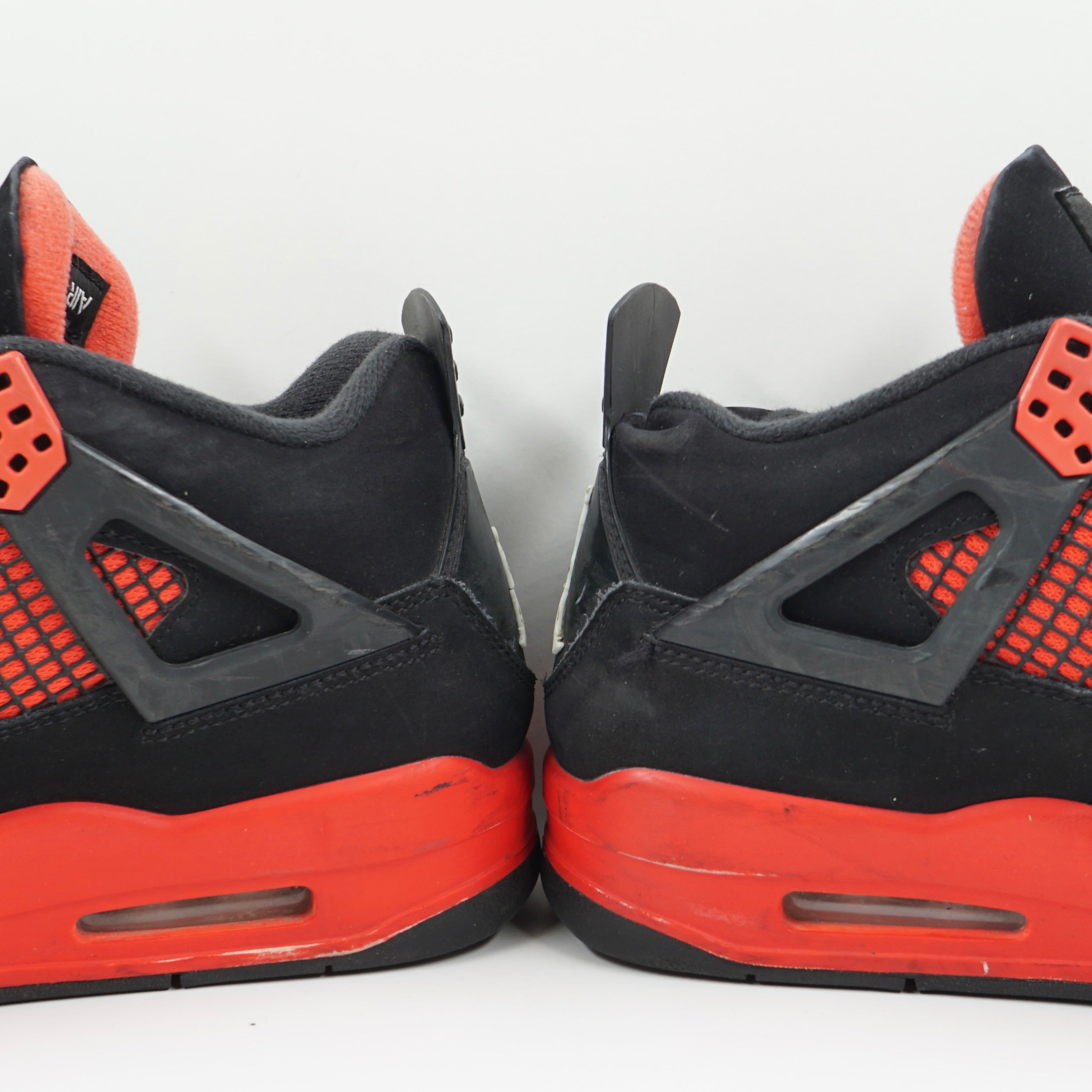 Jordan 4 Retro Red Thunder