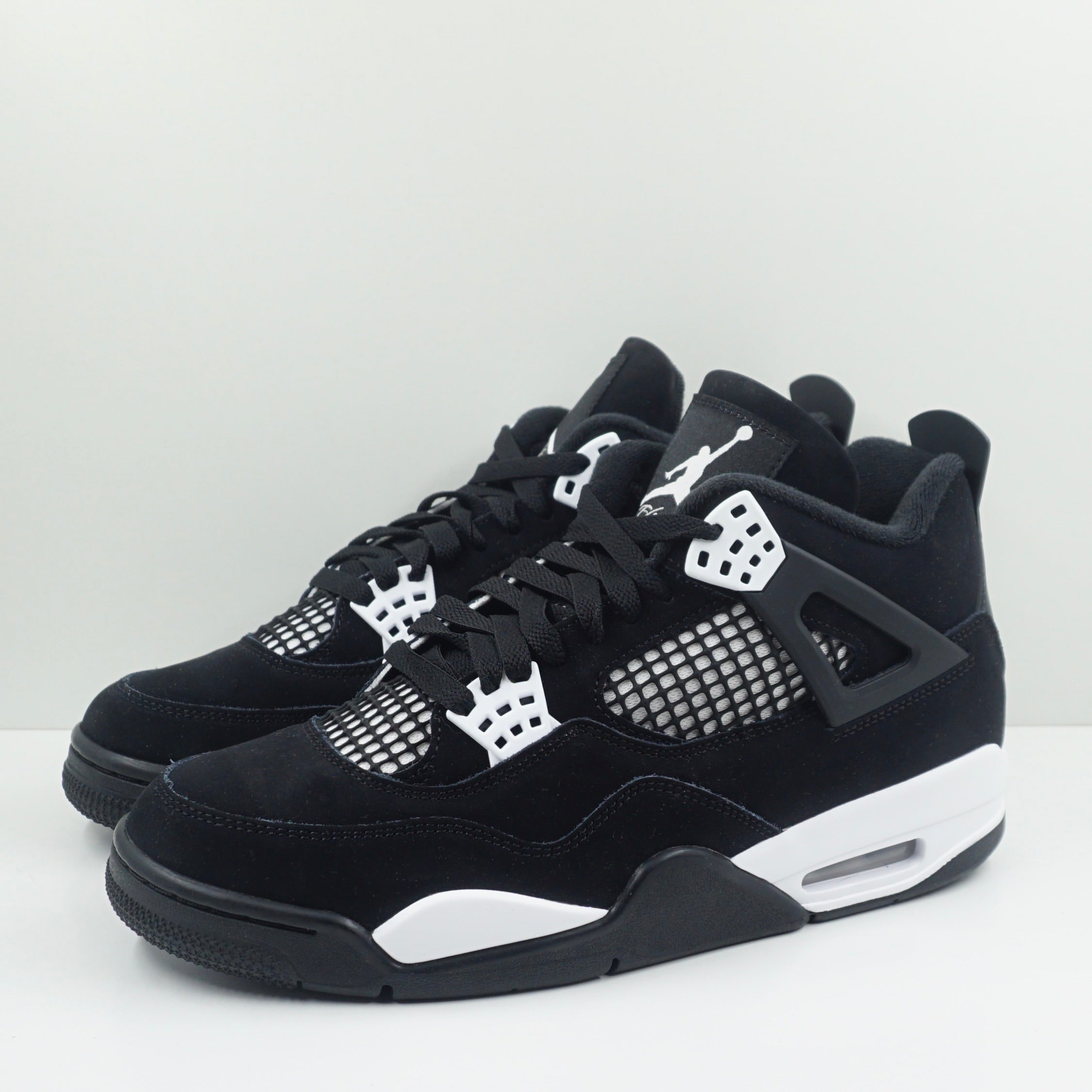 Jordan 4 Retro White Thunder