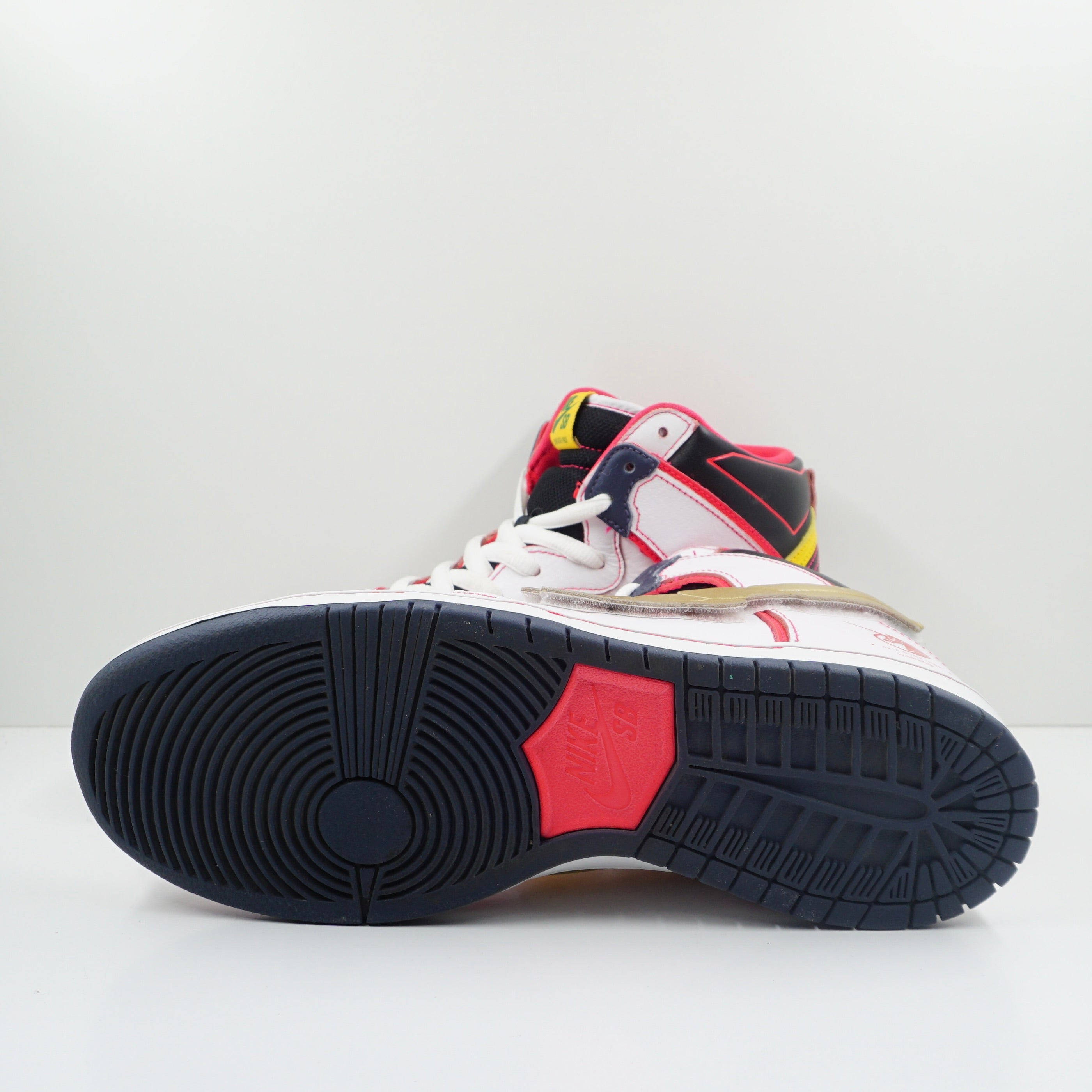 Nike SB Dunk High RX-0 Unicorn Gundam