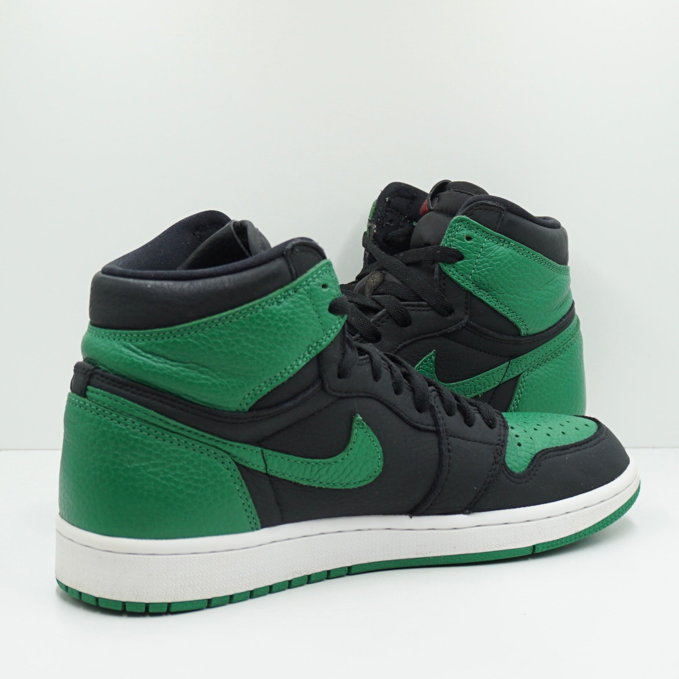 Jordan 1 Retro High Pine Green Black