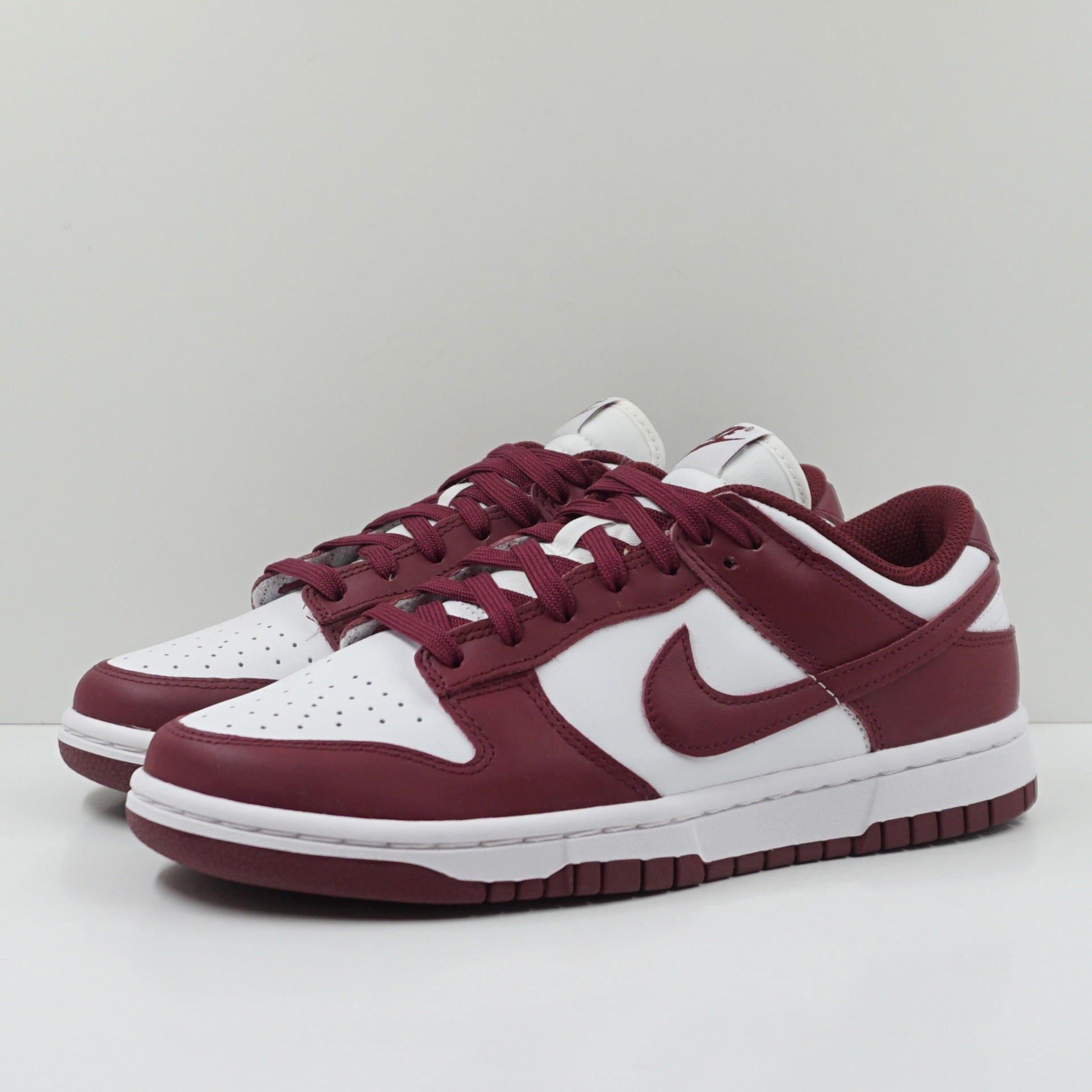 Nike Dunk Low Bordeaux (W)