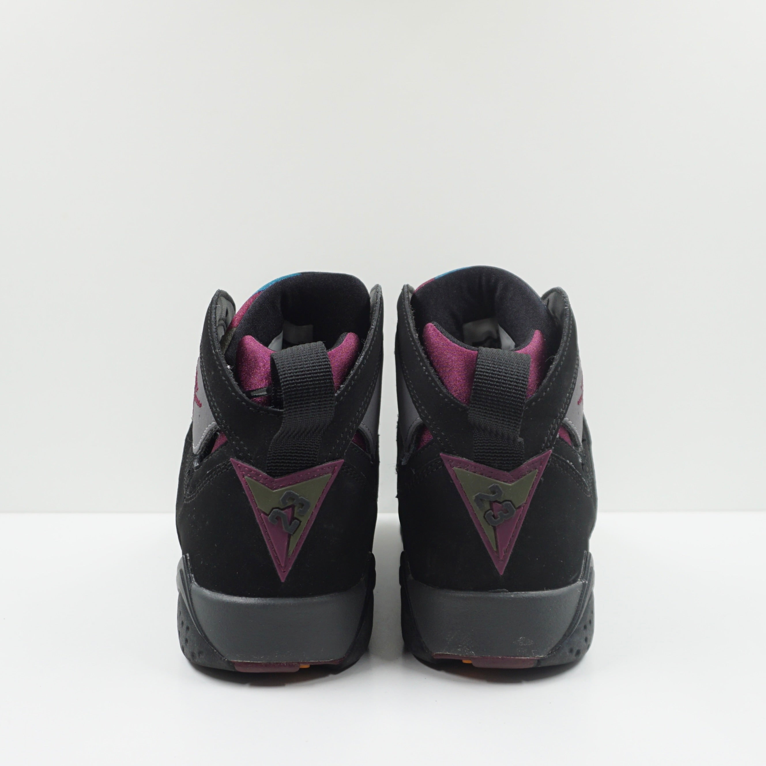 Air Jordan sold 7 Retro 'Bordeaux' 2015 GS