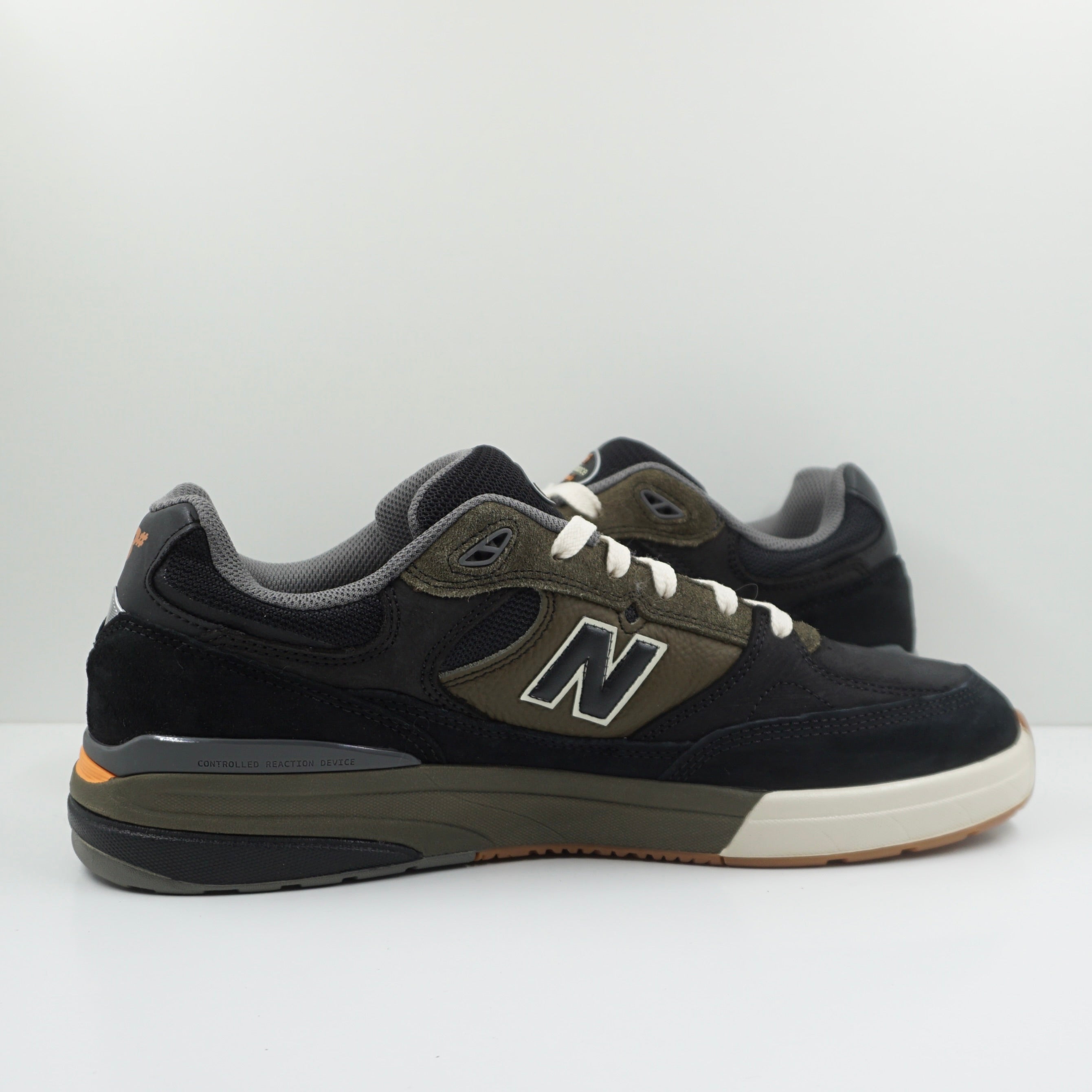 New Balance Numeric 933 Andrew Reynolds Black Olive
