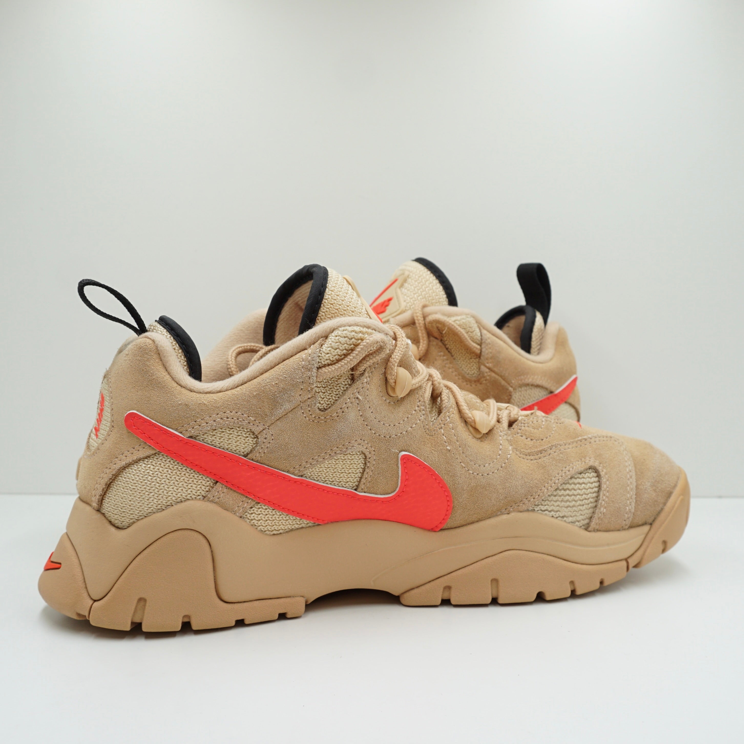 Nike Air Barrage Low Vachetta Tan Laser Crimson White Onyx