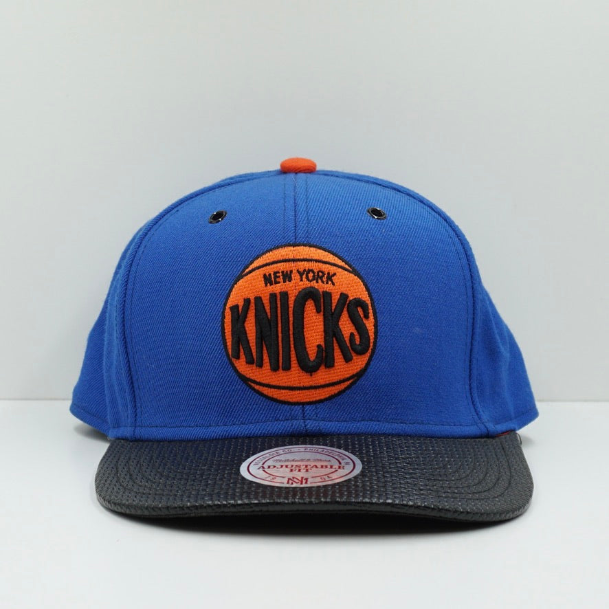 Mitchell & Ness New York Knicks Blue Snapback Cap