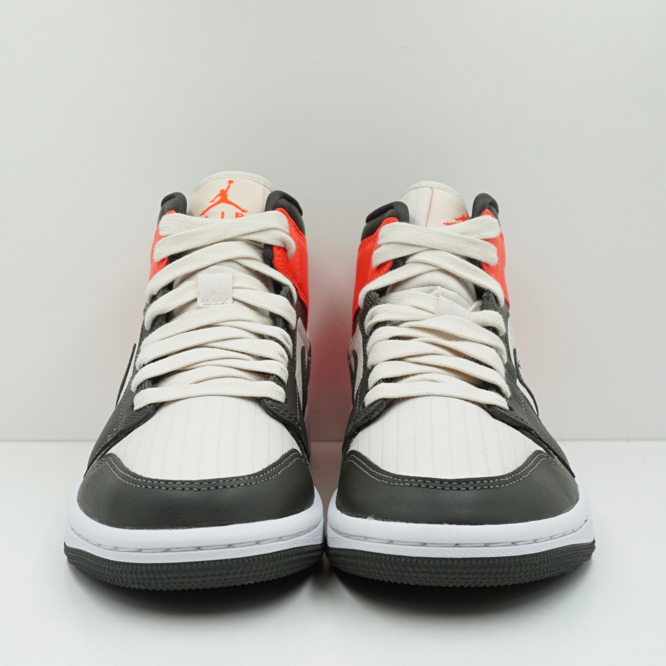 Jordan 1 Mid Newsprint Light Orewood Brown (W)
