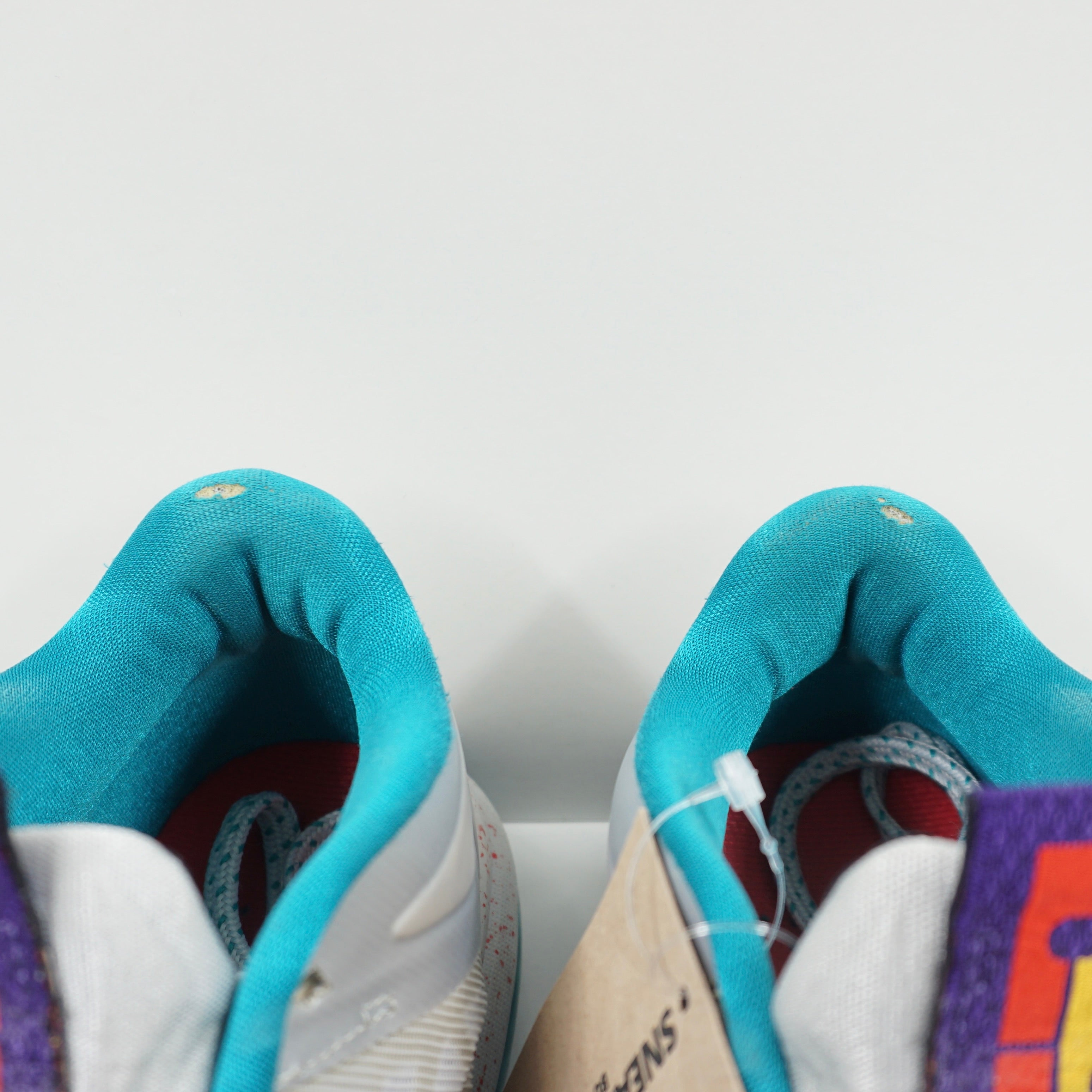 Nike LeBron X Low Akron Aeros