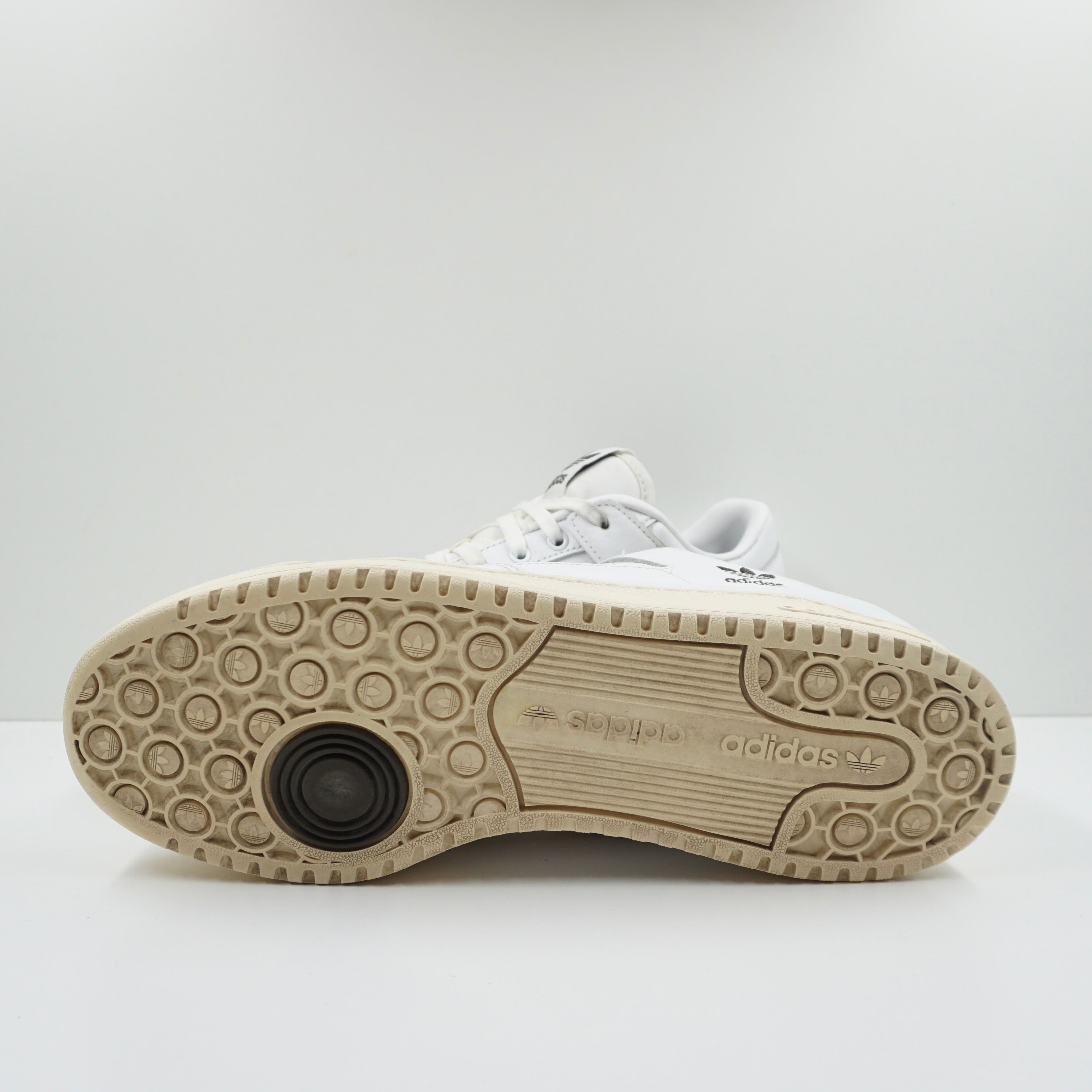 Adidas Forum 84 Low ADV No Stripes