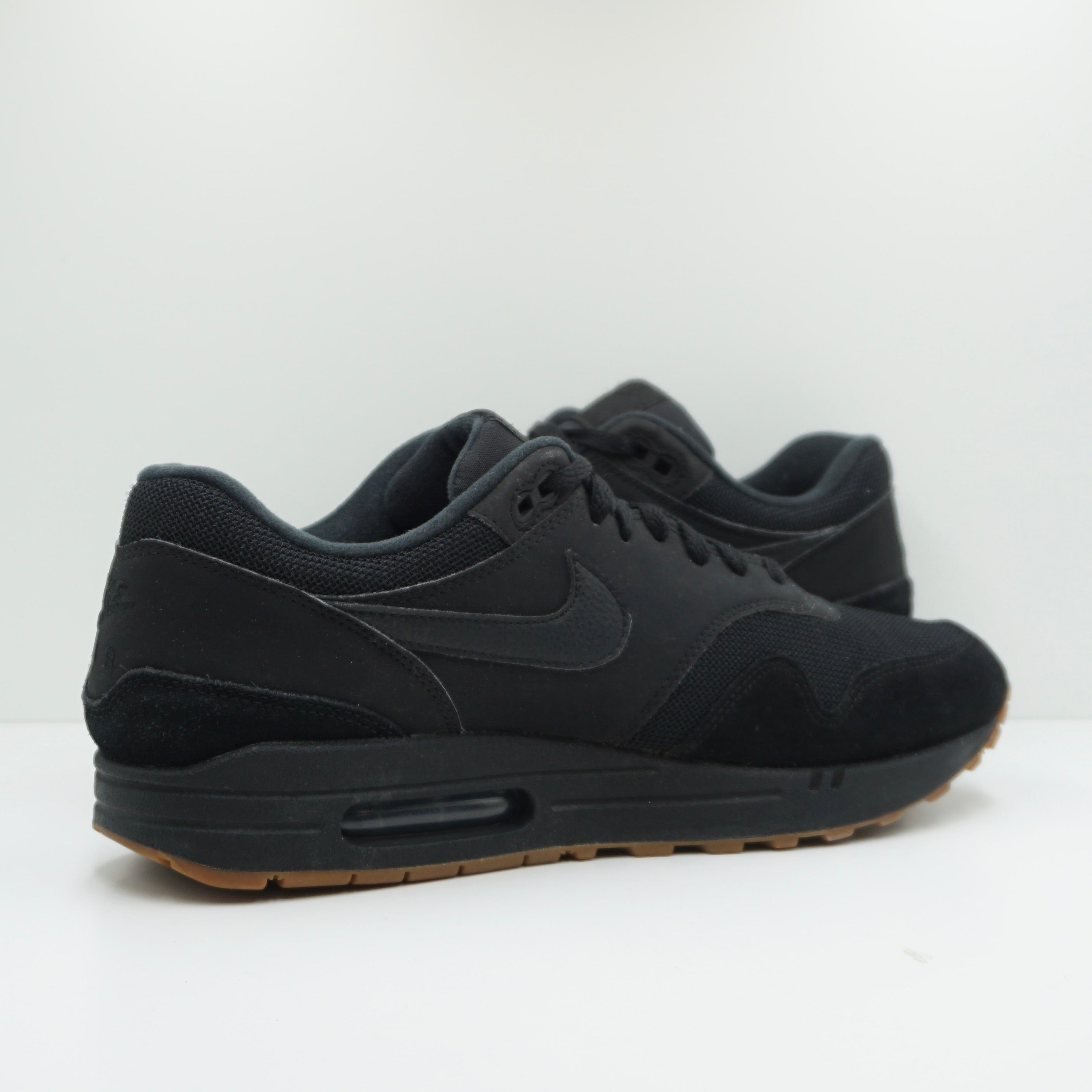 Nike Air Max Black Gum