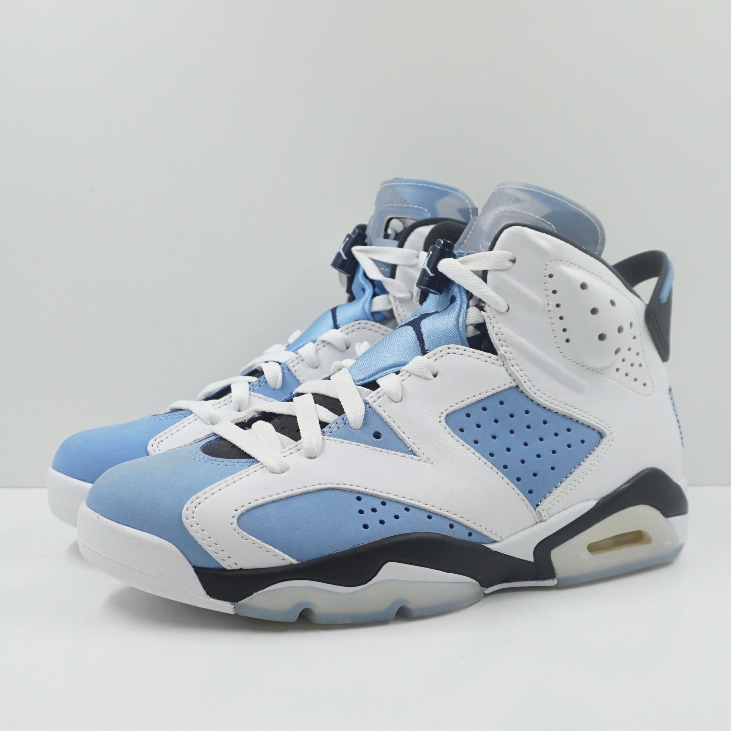 Jordan 6 Retro UNC White