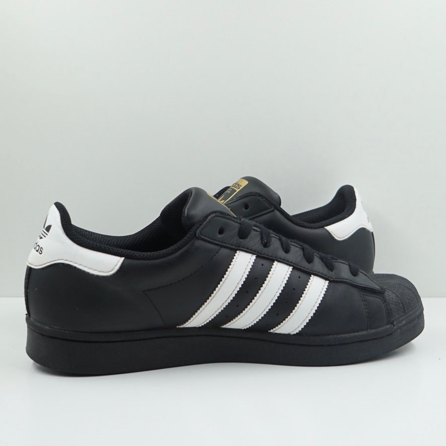 Adidas Superstar Core Black Cloud White Gold
