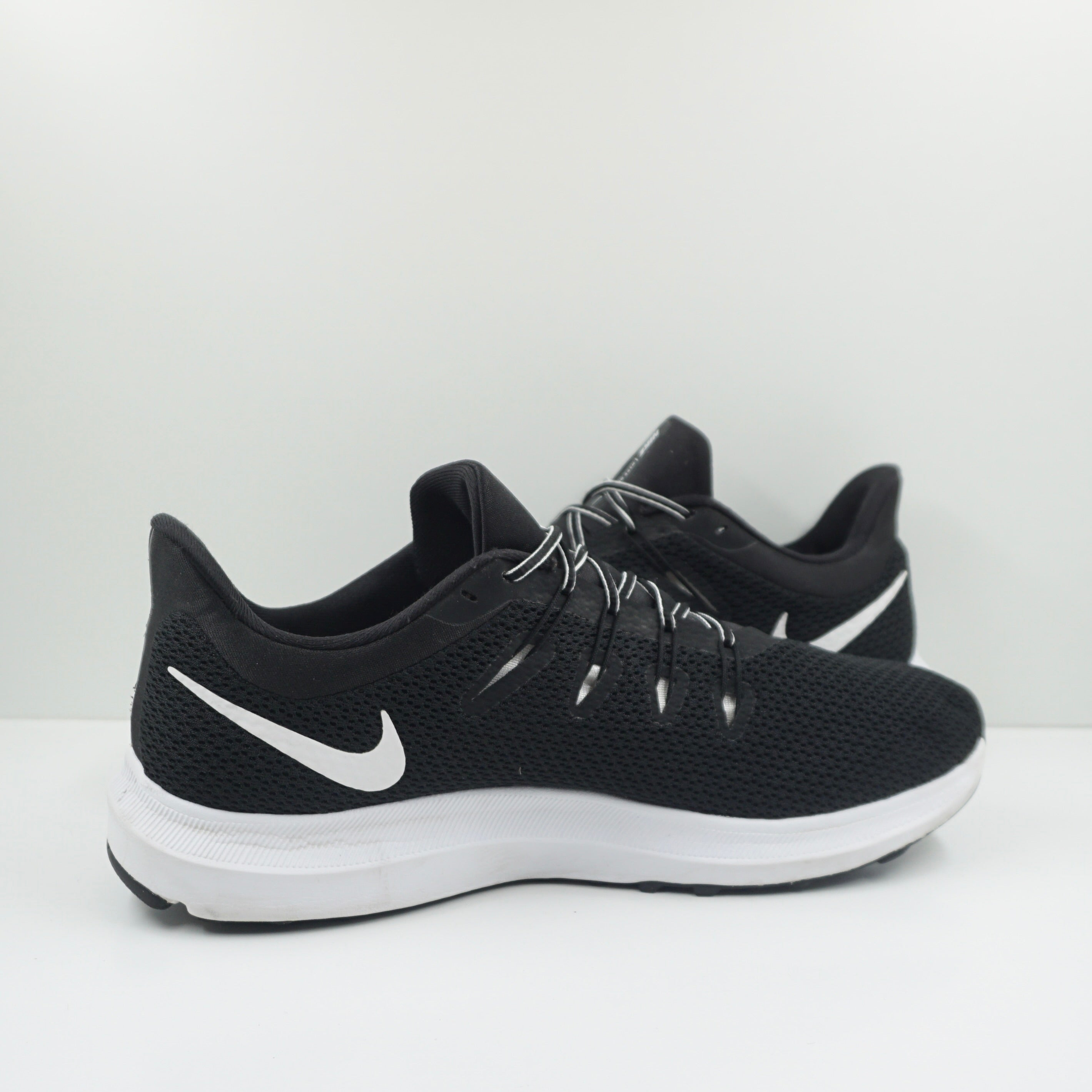 Nike Quest 2 Black