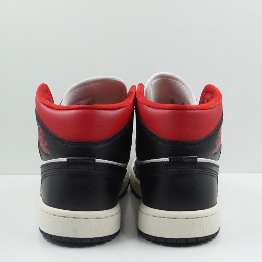 Jordan 1 Mid Gym Red Panda (W)