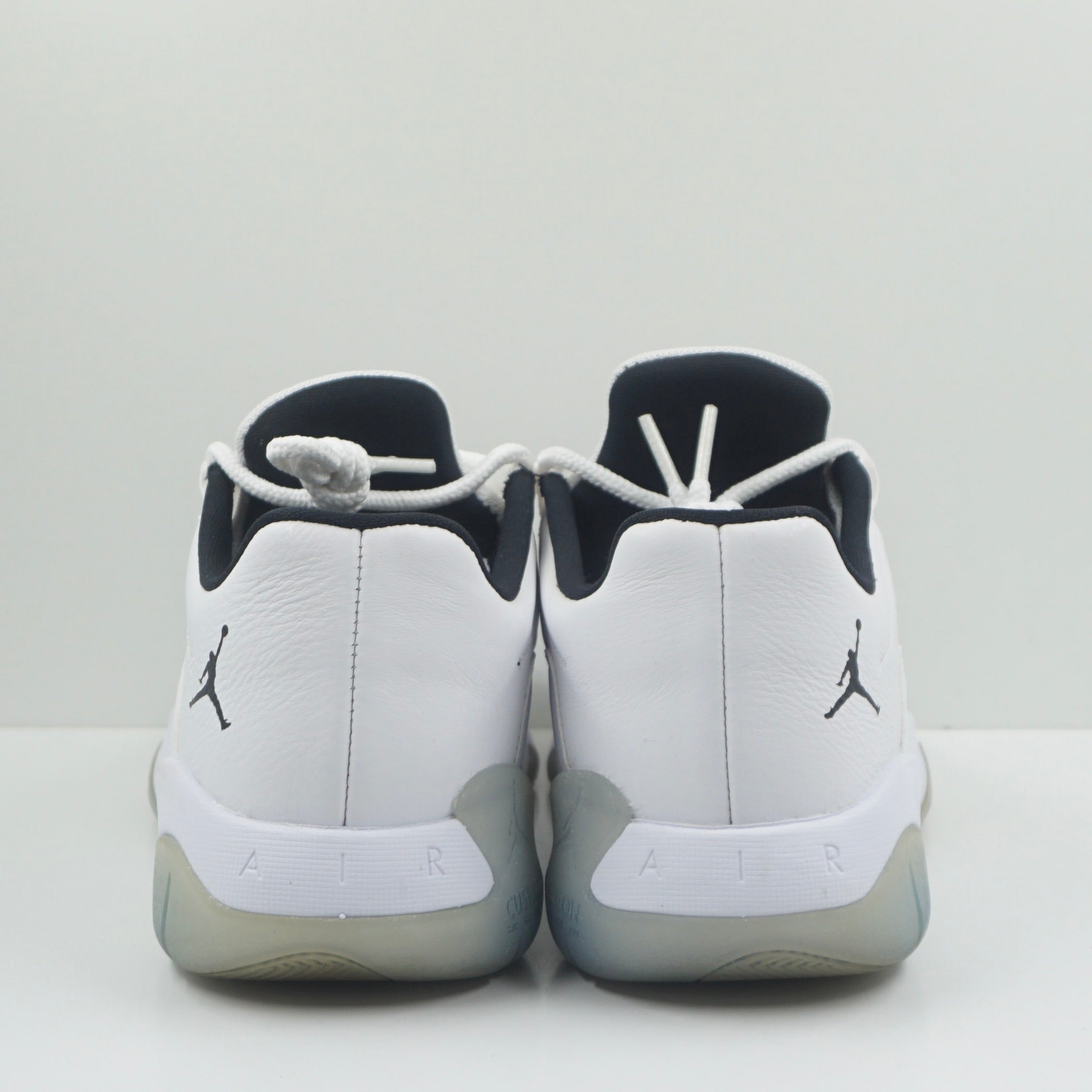 Jordan 11 CMFT Low Concord