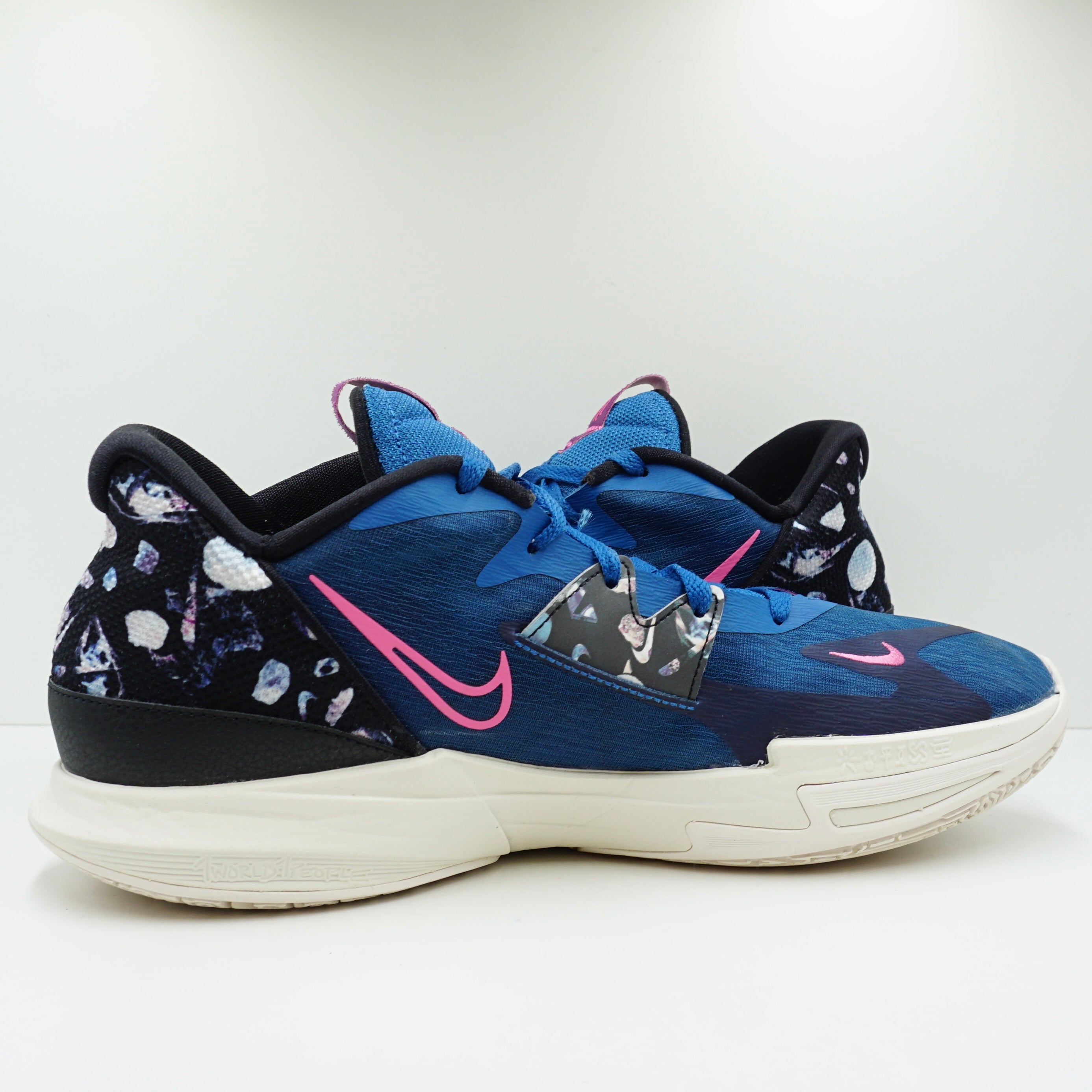Nike Kyrie Low 5 Dark Marina Blue